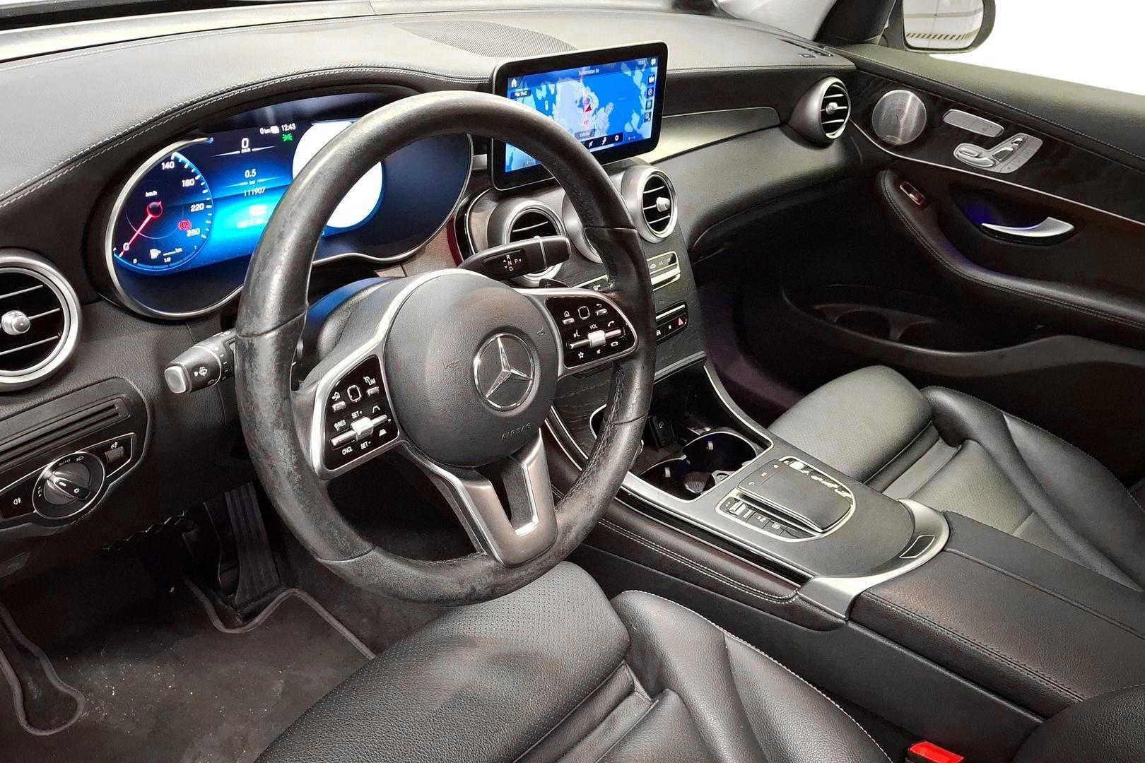 Mercedes-Benz GLC 2021