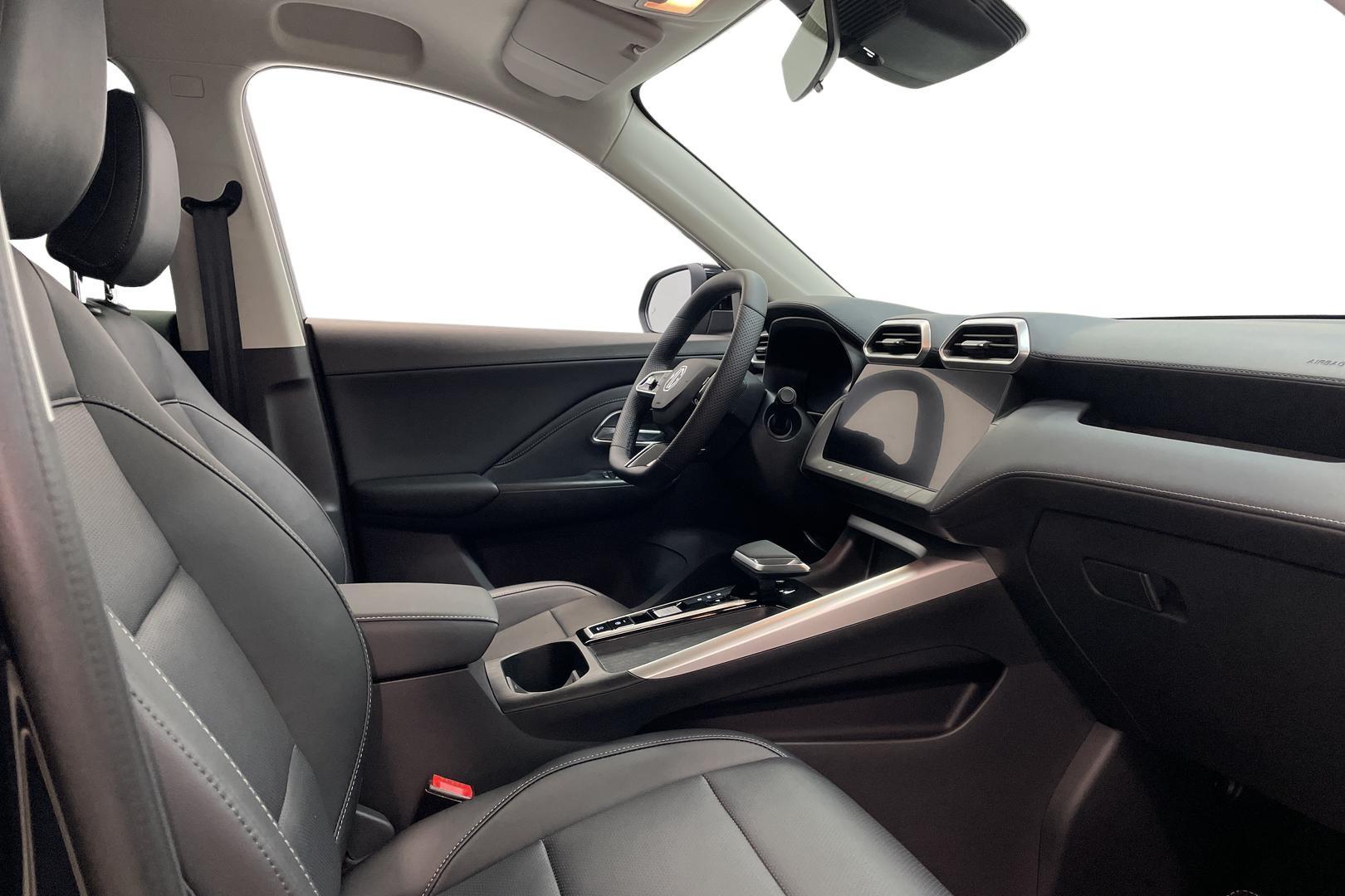 MG ZS 2025