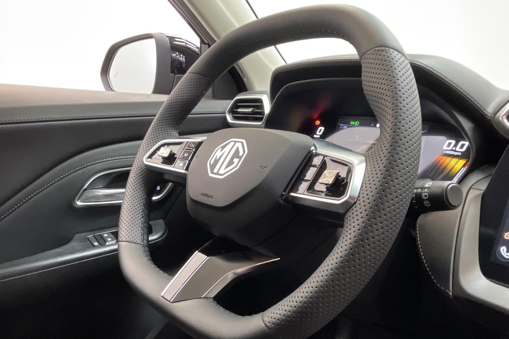 MG ZS 2025