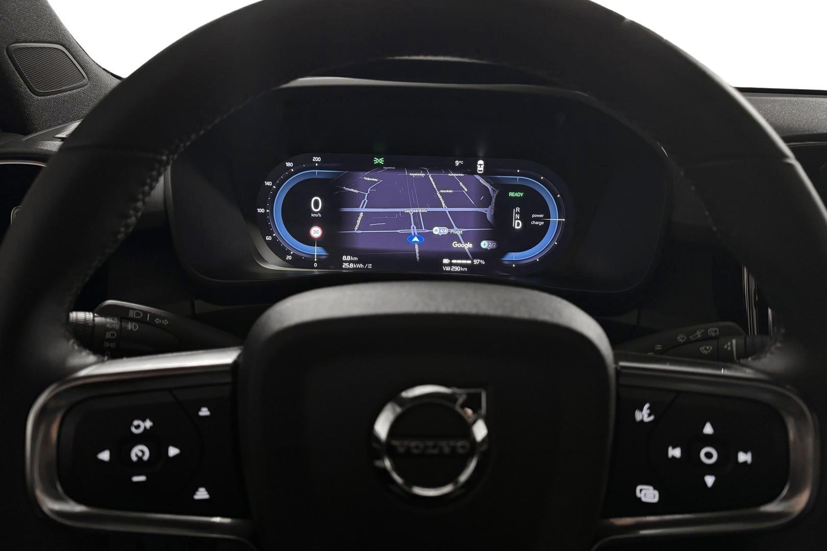 Volvo XC40 2023