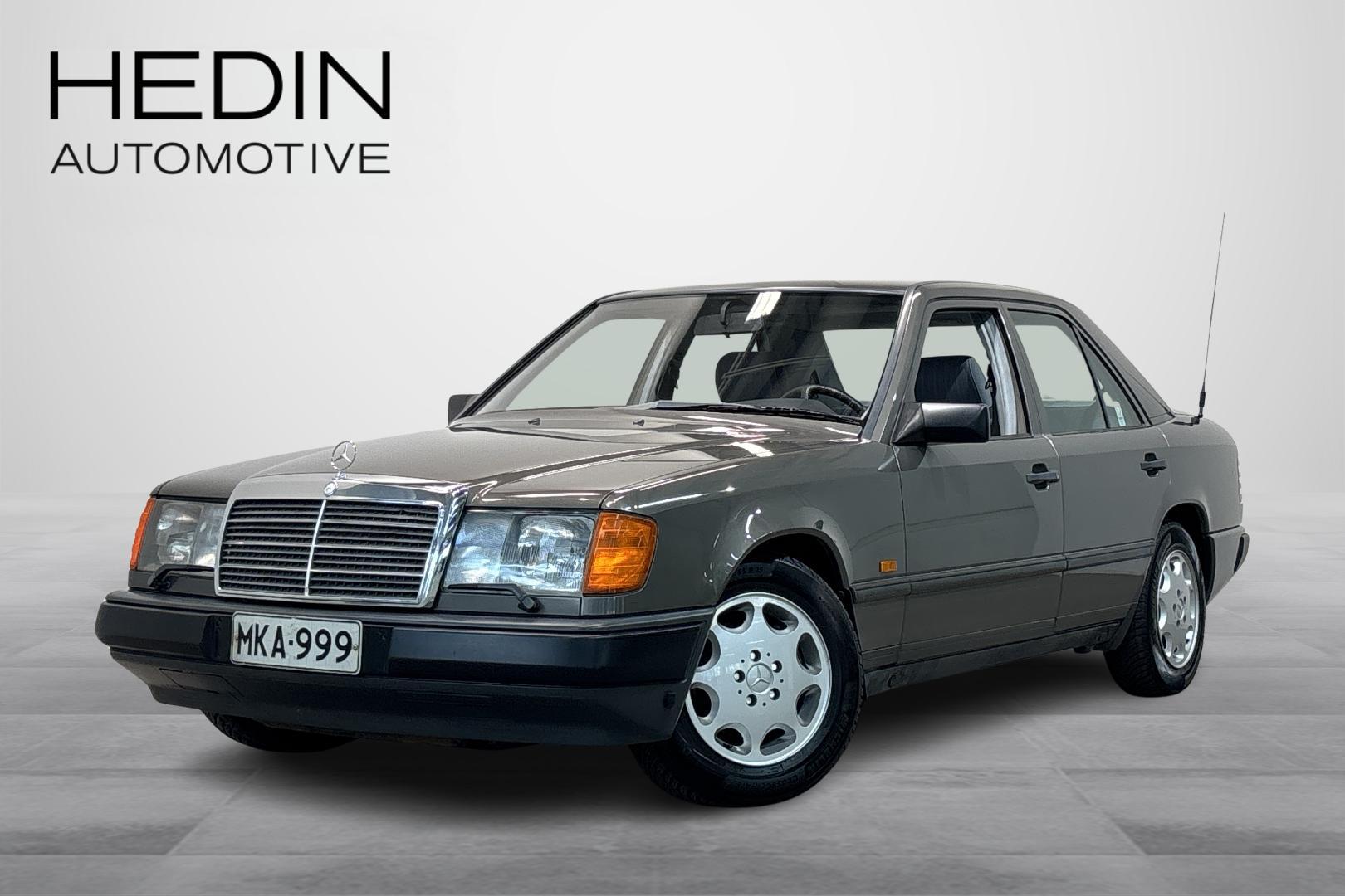 Mercedes-Benz E 1989