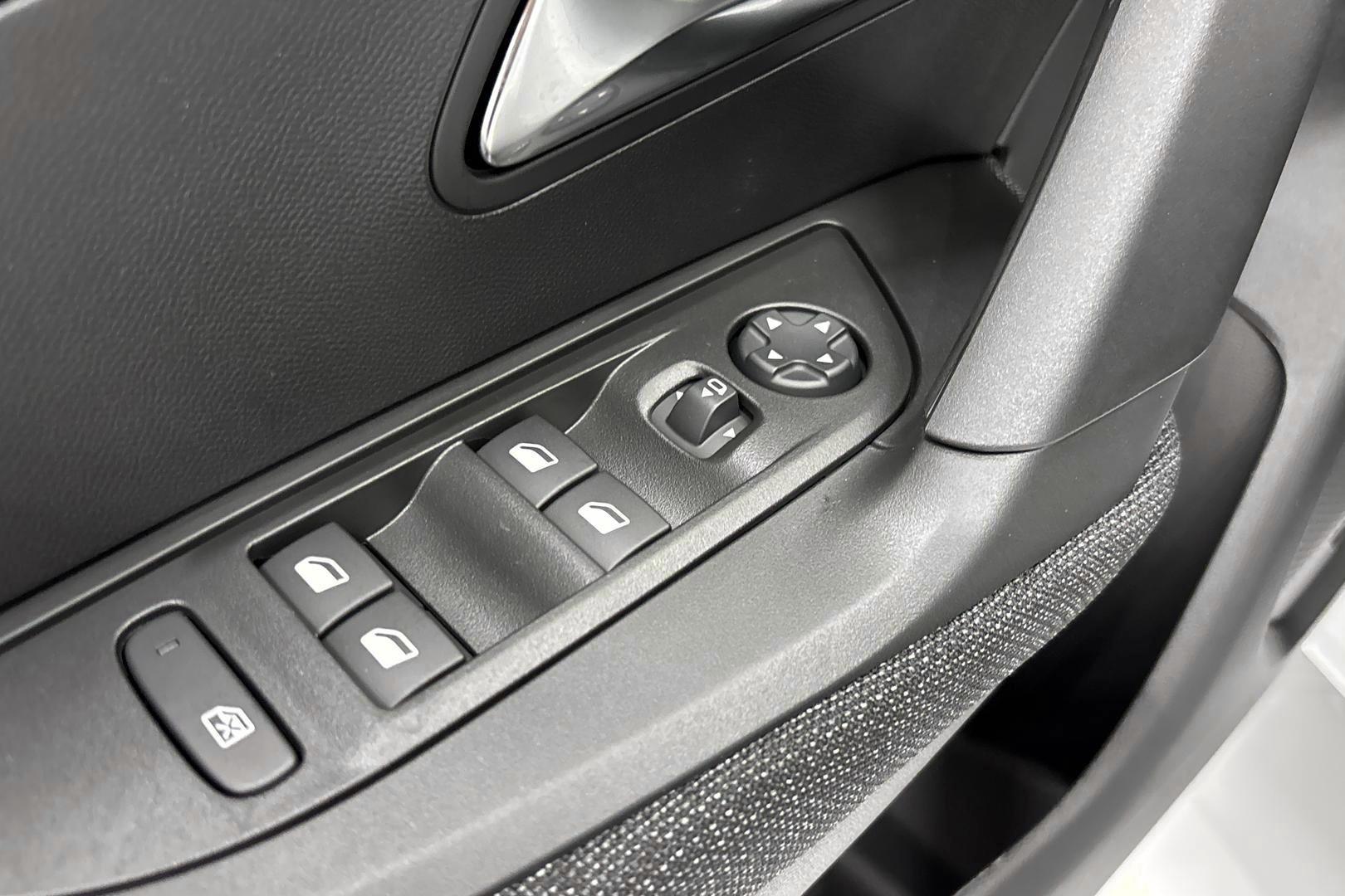 Peugeot 2008 2025