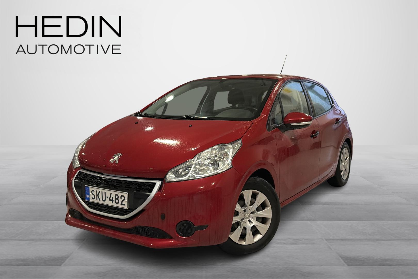 PEUGEOT 208 2013