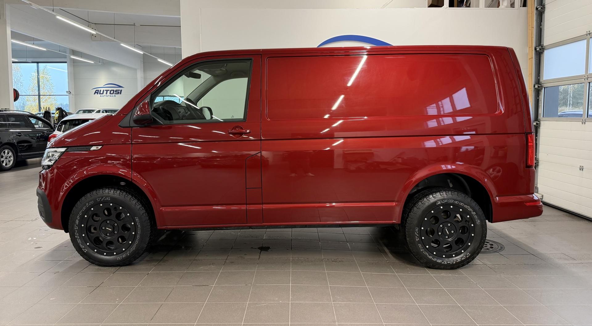VOLKSWAGEN Transporter 2024