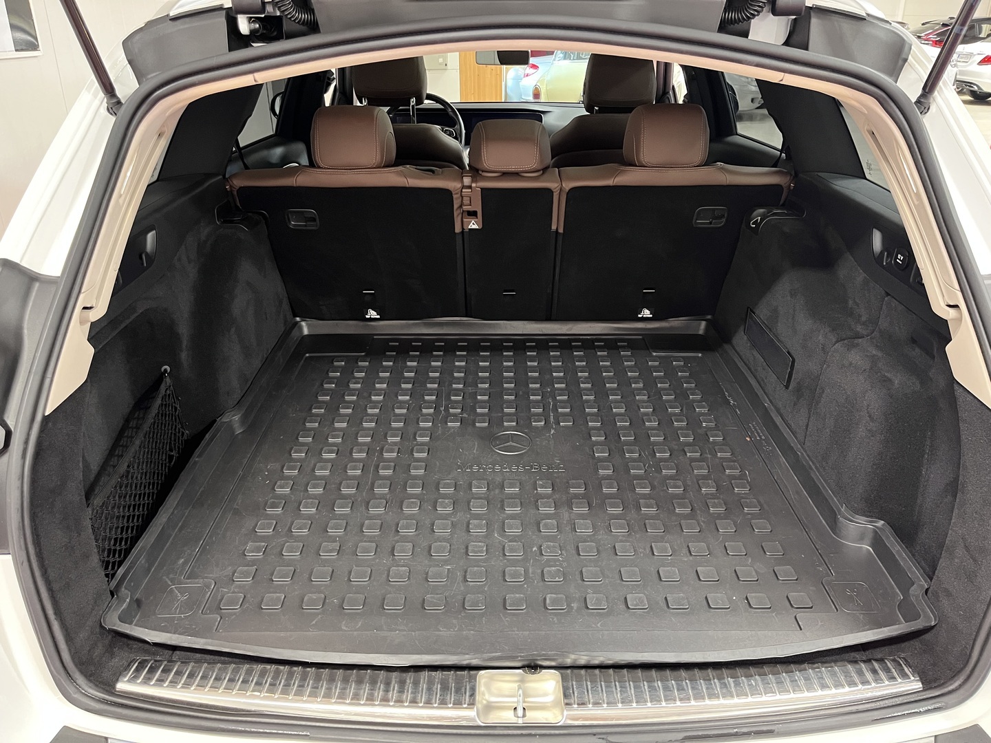 MERCEDES-BENZ E 2017