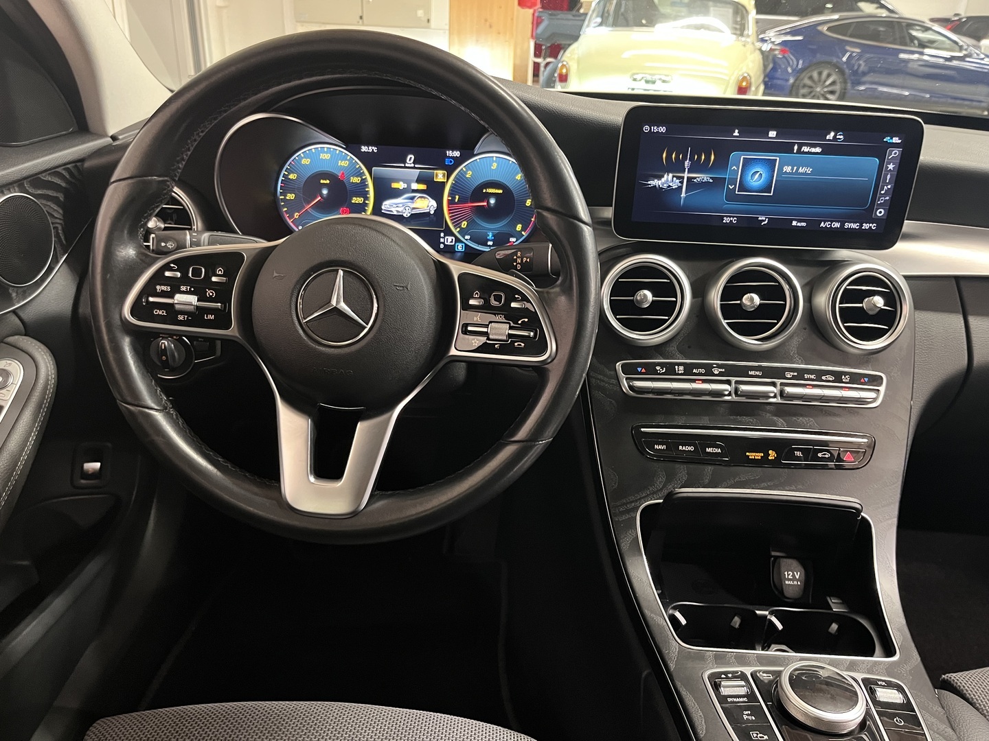 MERCEDES-BENZ C 2019