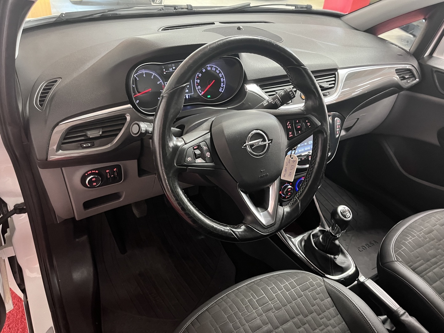 OPEL Corsa 2015