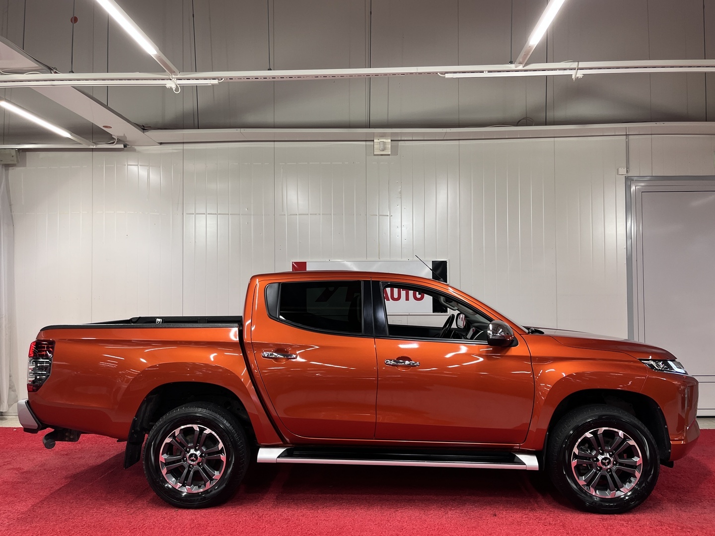 MITSUBISHI L200 2021