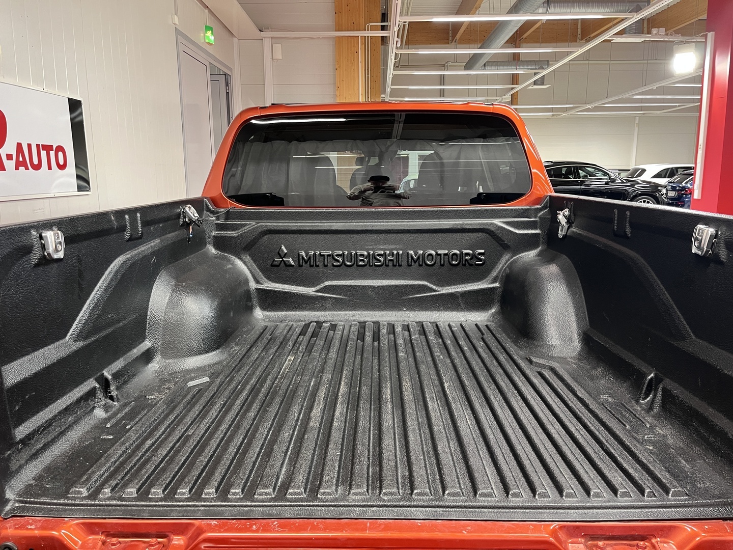 MITSUBISHI L200 2021