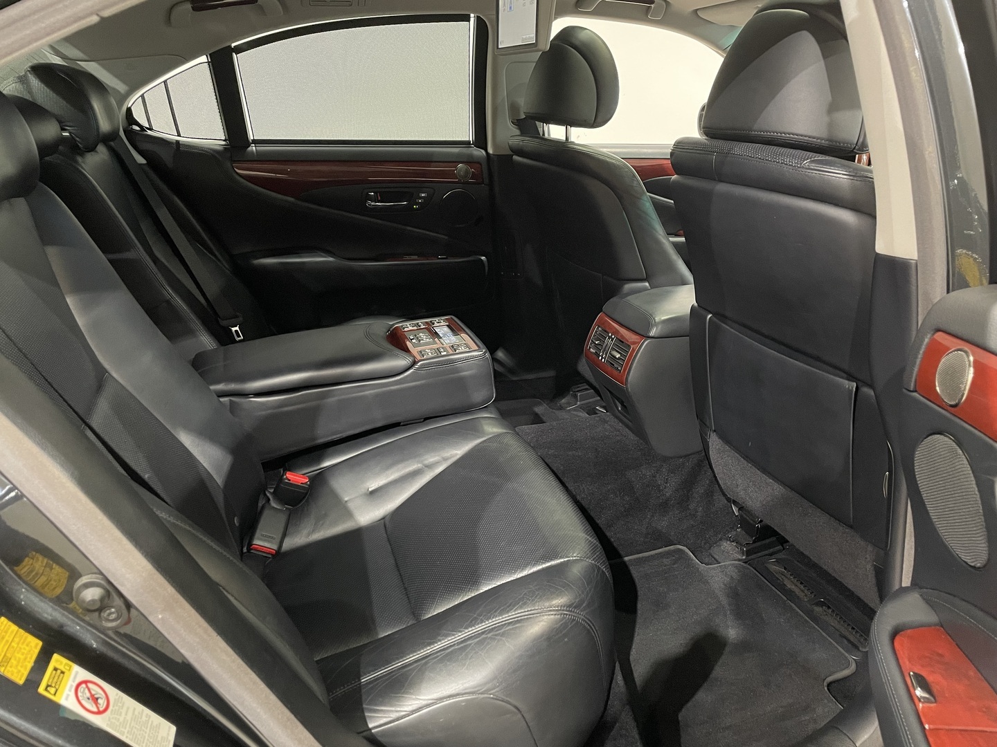 LEXUS LS 2012