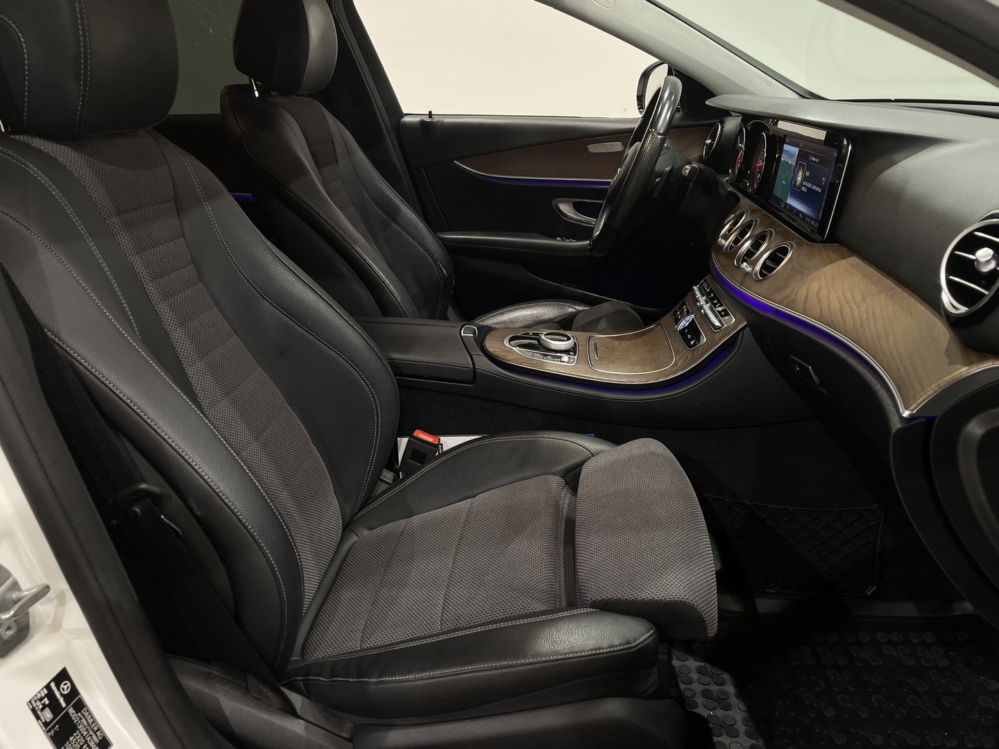 MERCEDES-BENZ E 2018