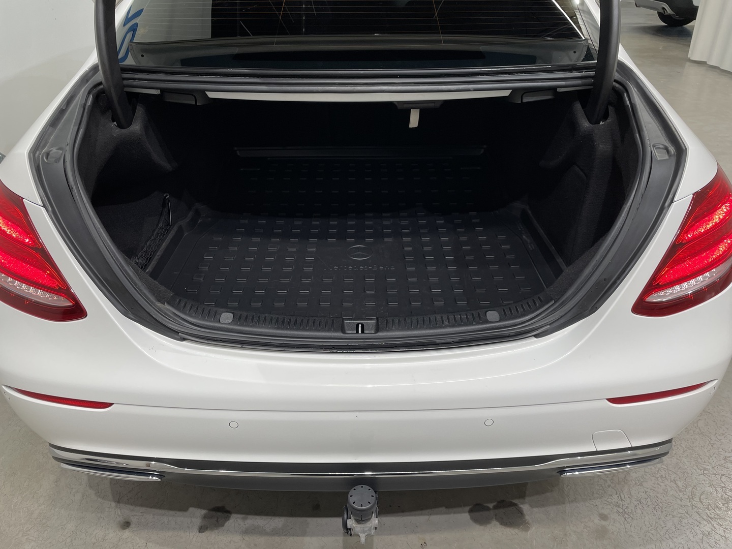 MERCEDES-BENZ E 2018