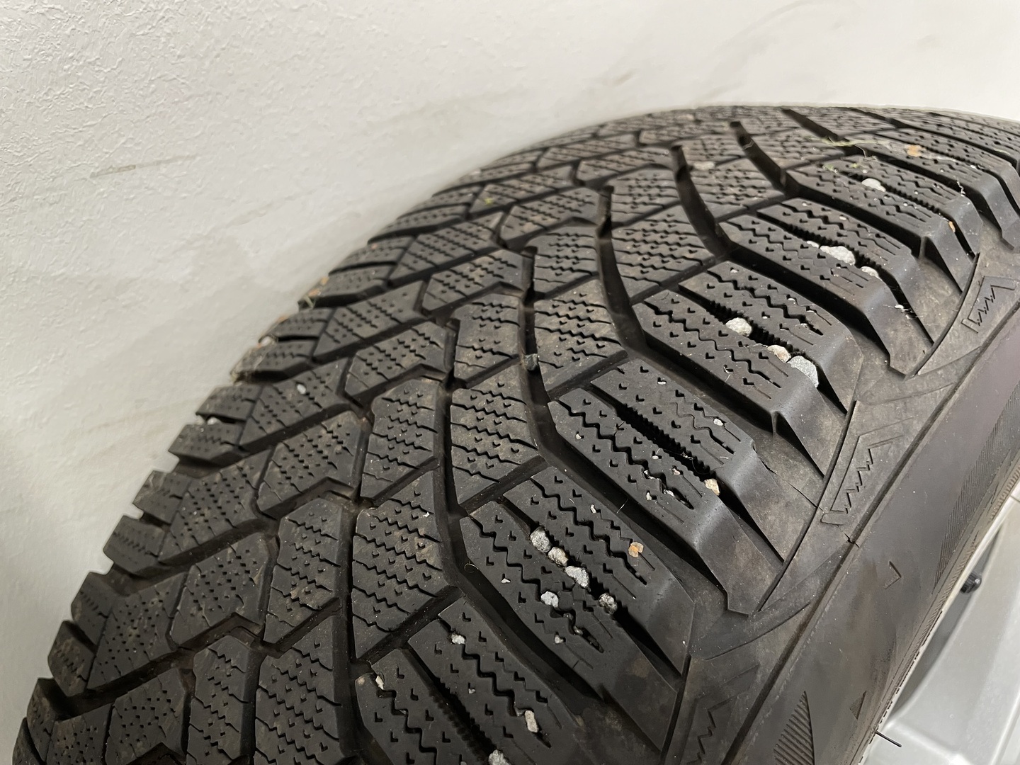 MERCEDES-BENZ E 2018