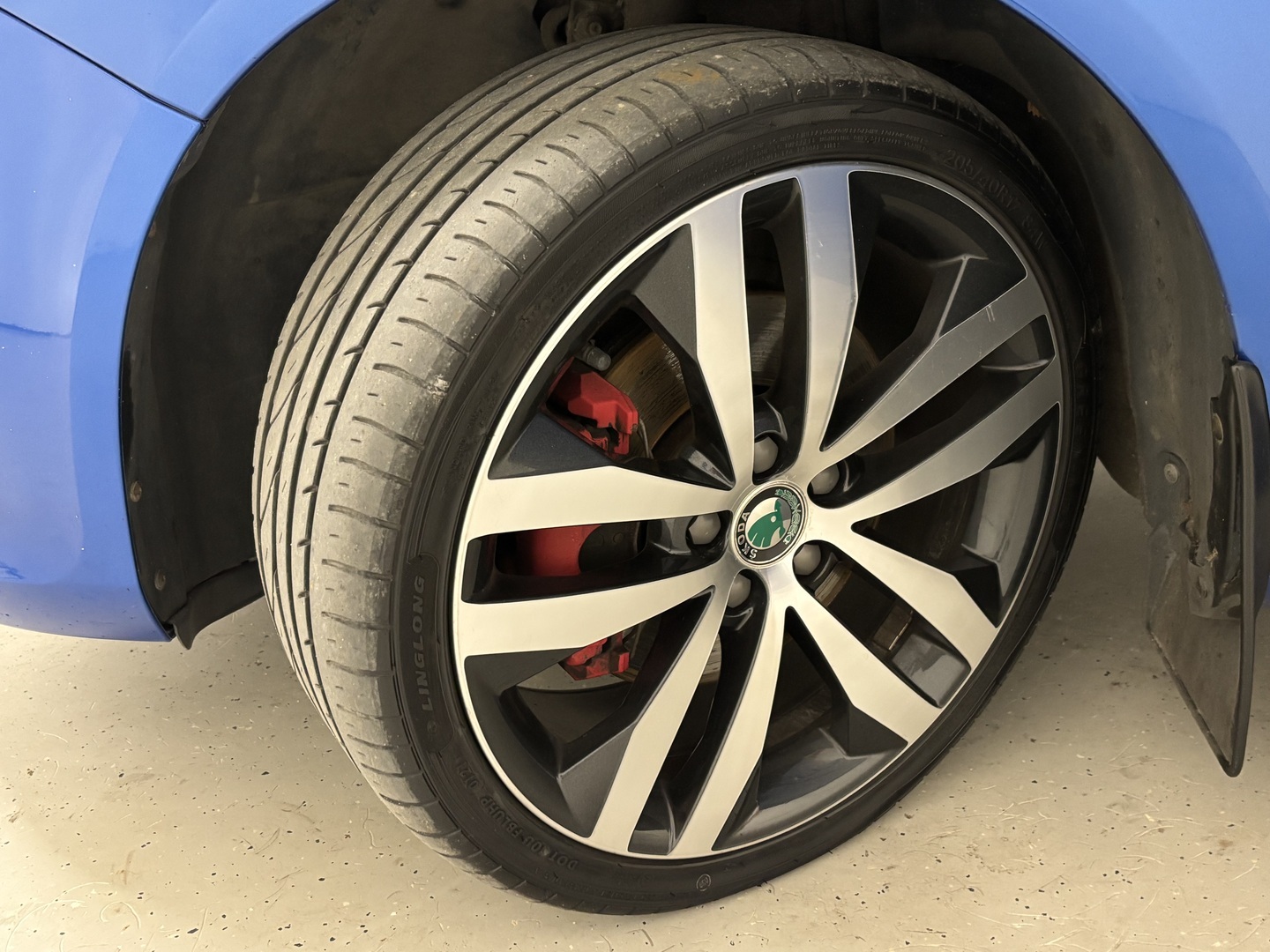 SKODA Fabia 2012