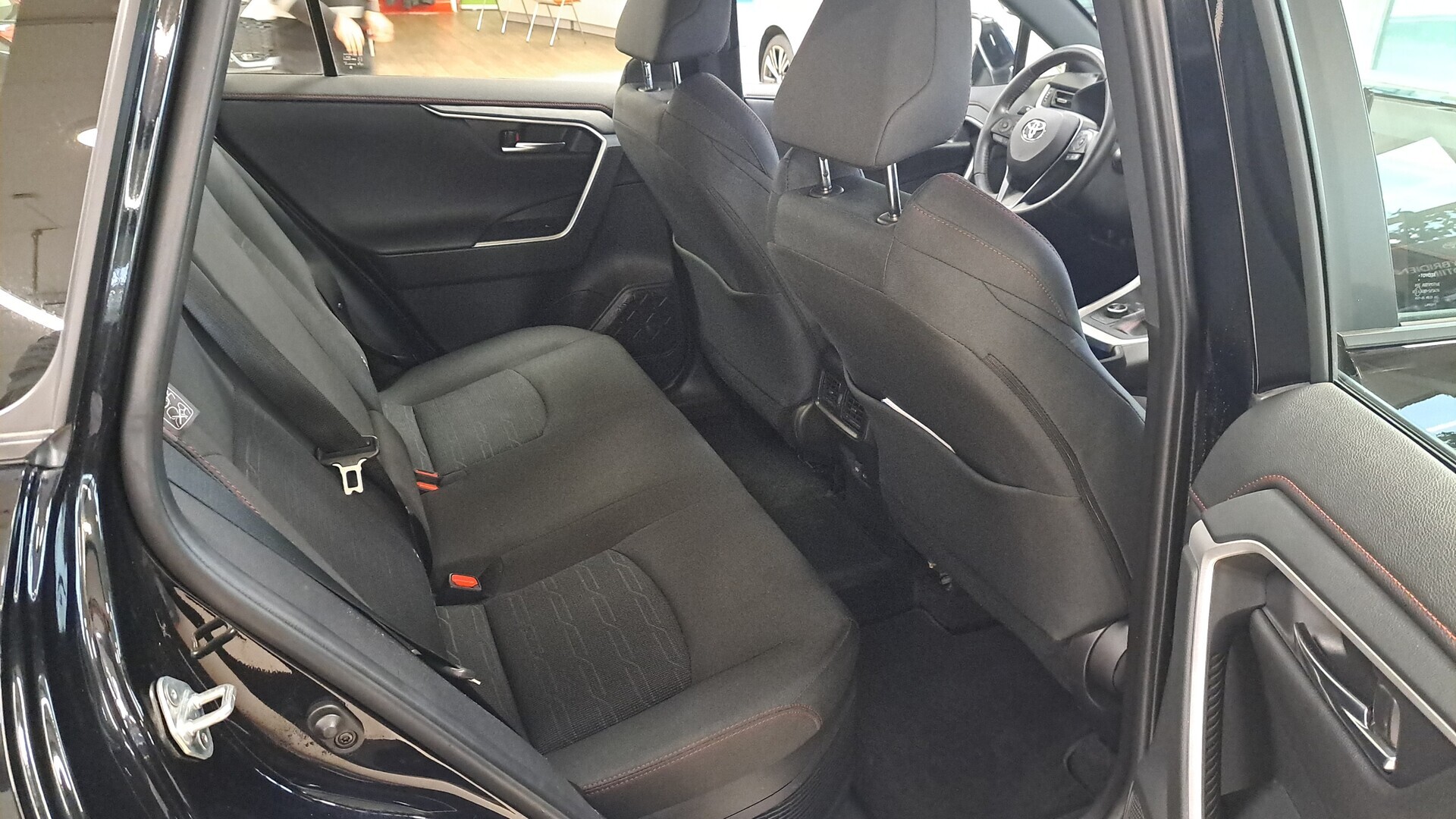 TOYOTA RAV4 Plug-in 2024