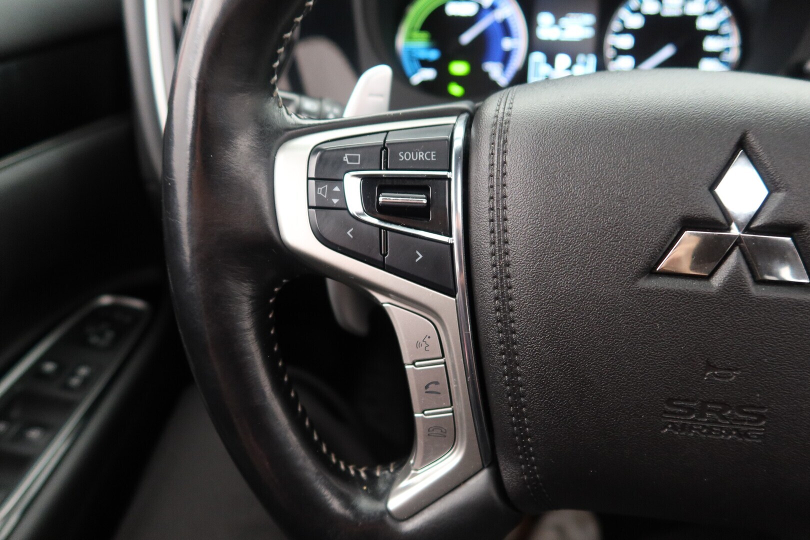 MITSUBISHI Outlander PHEV 2019