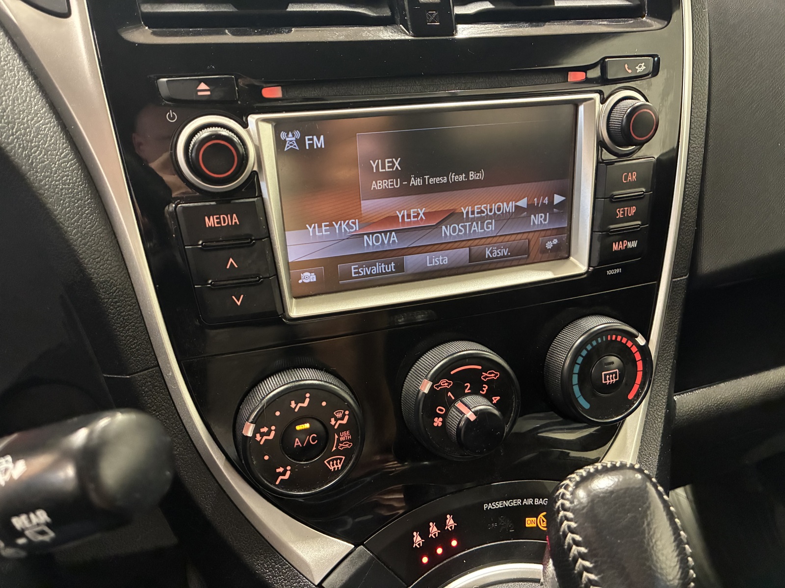 Toyota Verso-S 2014