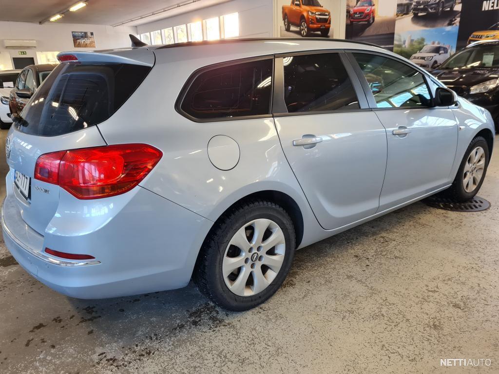 Opel Astra 2014
