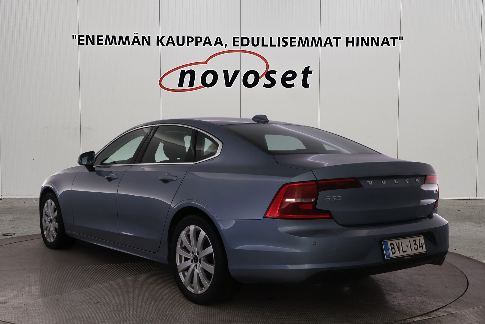 VOLVO S90 2019