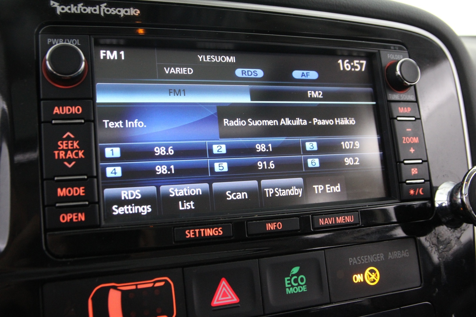 MITSUBISHI Outlander 2013