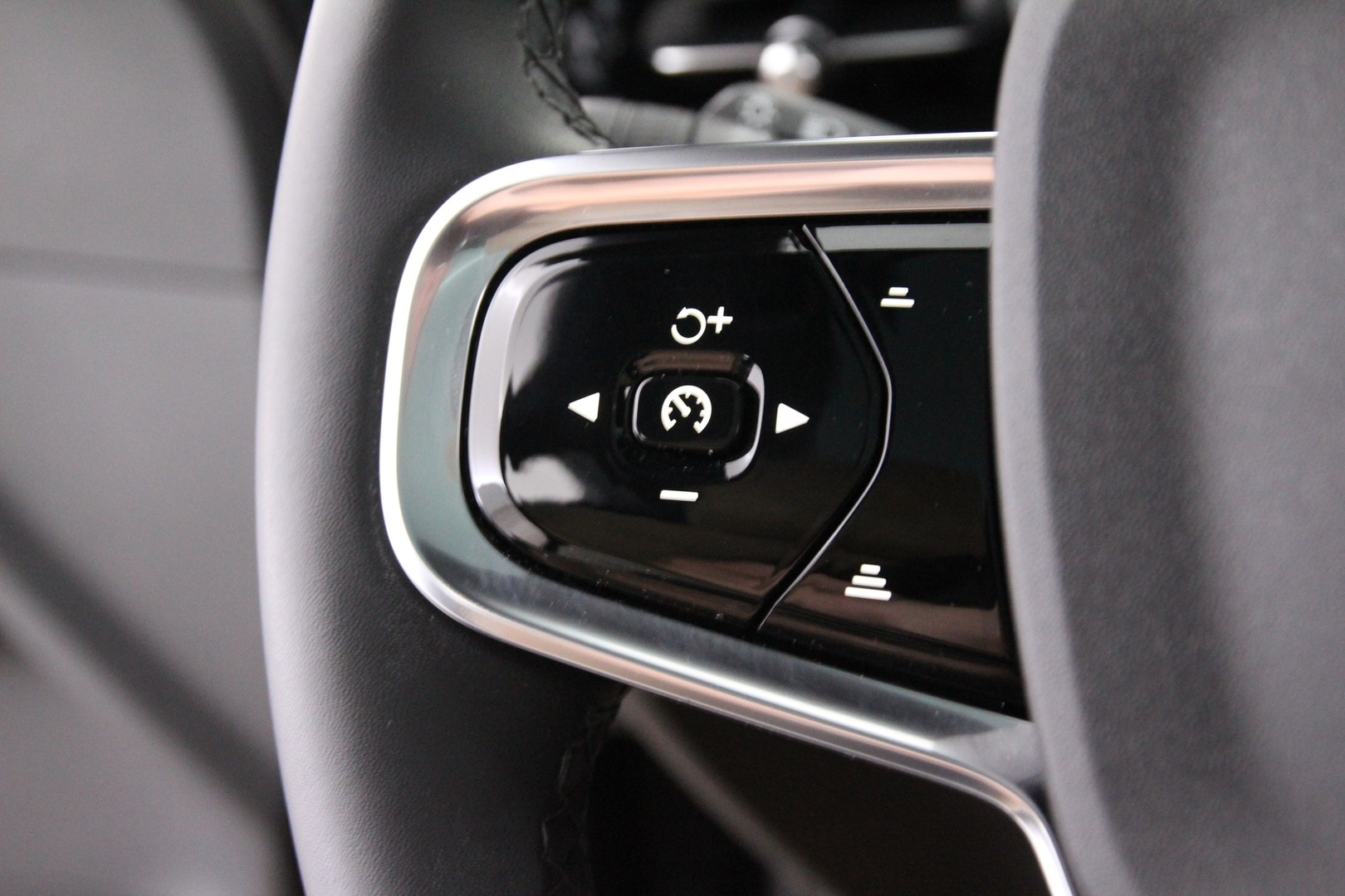 POLESTAR 2 2021