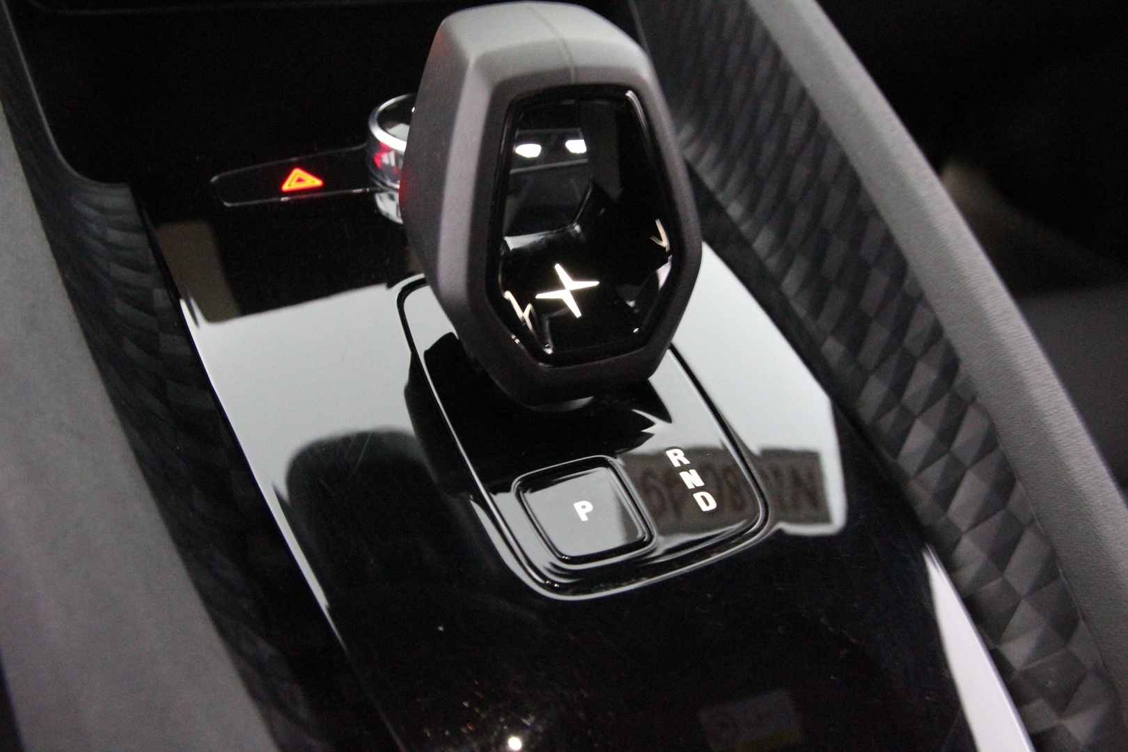 POLESTAR 2 2023