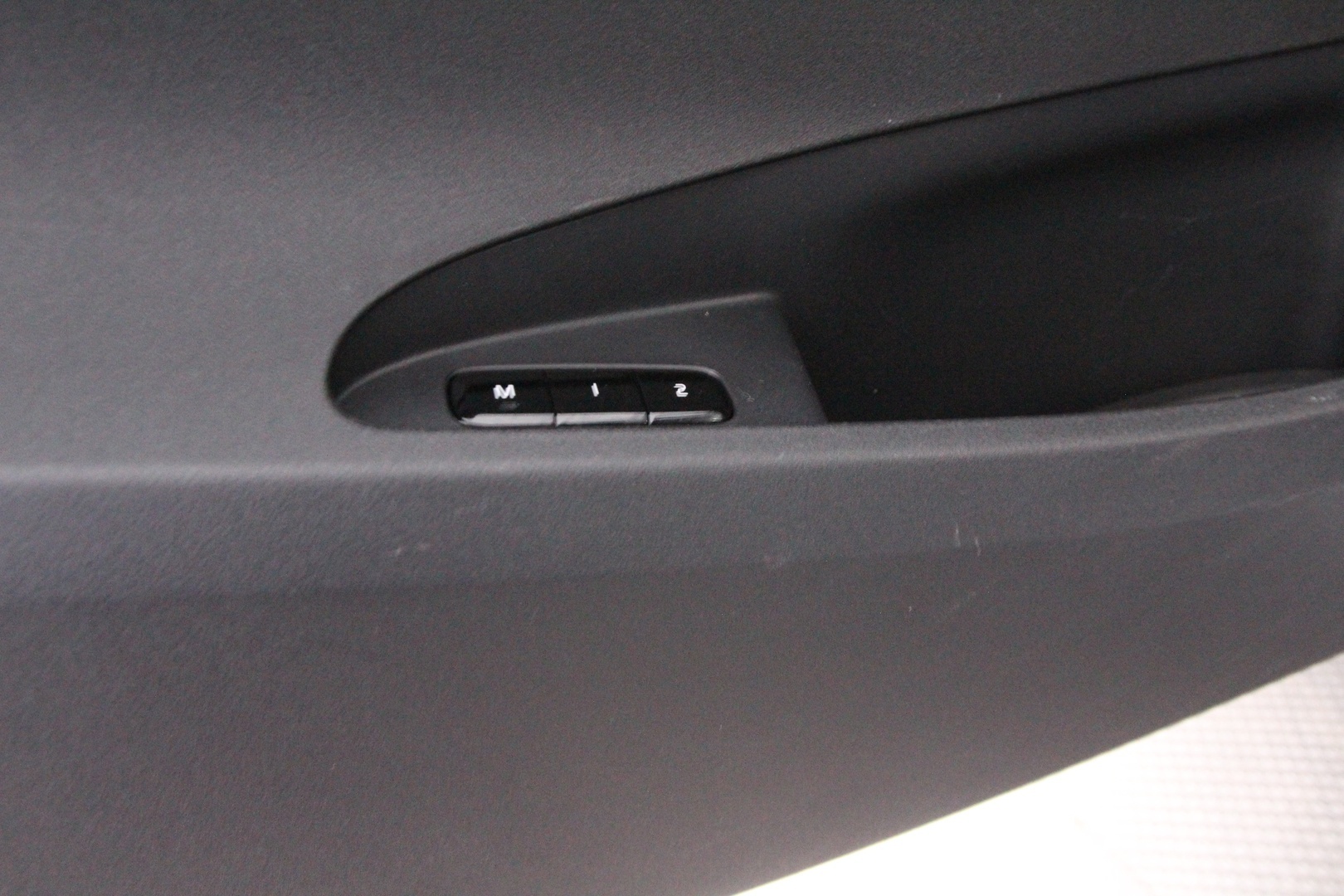 POLESTAR 2 2023