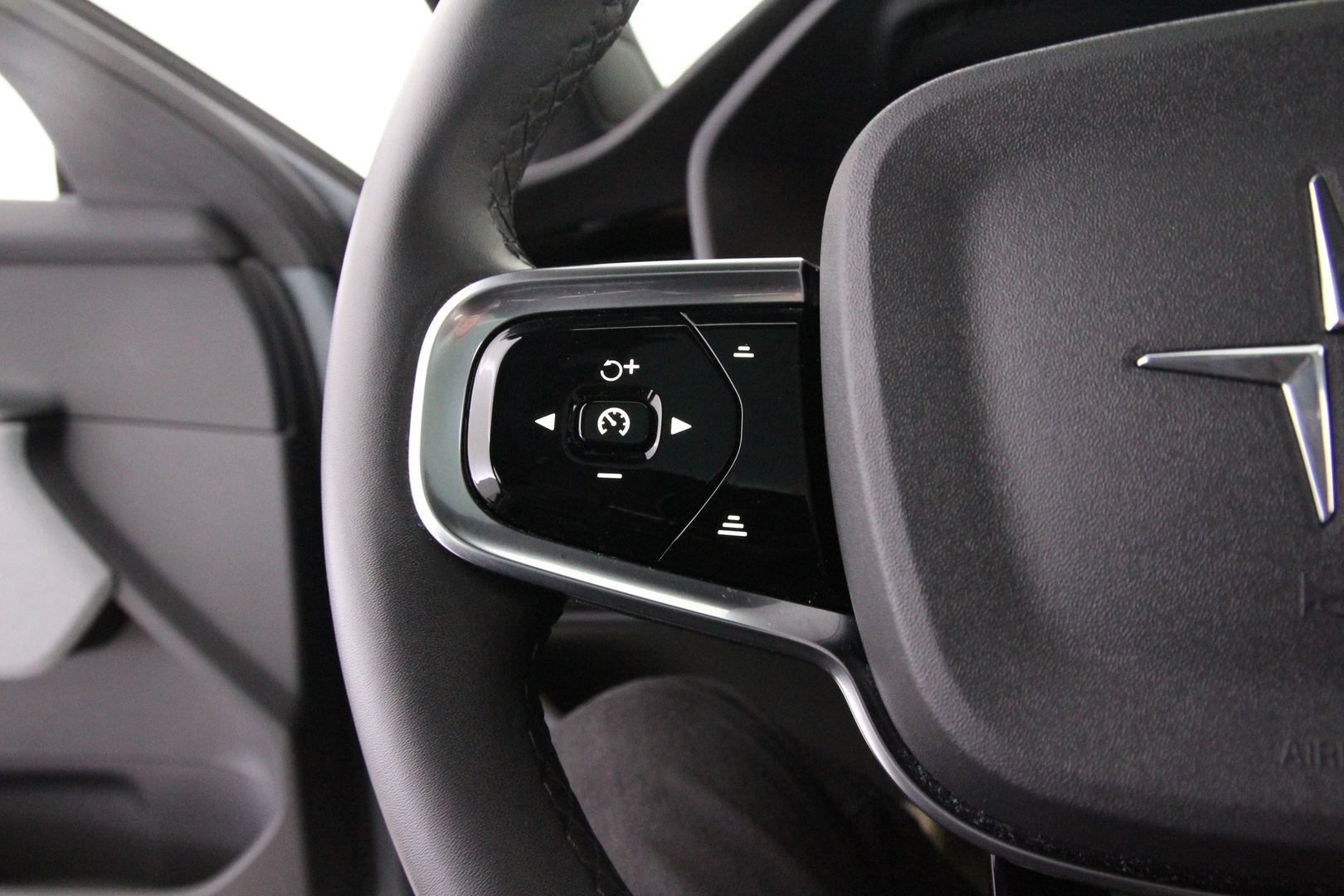 POLESTAR 2 2021