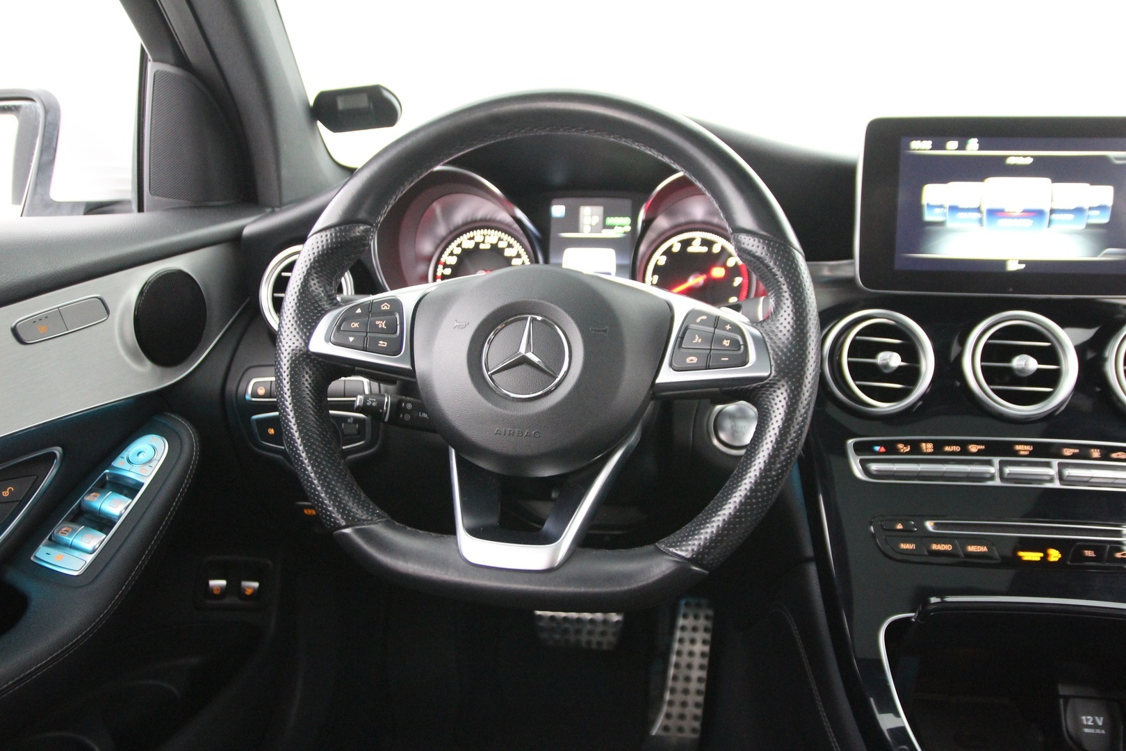 MERCEDES-BENZ GLC 2018