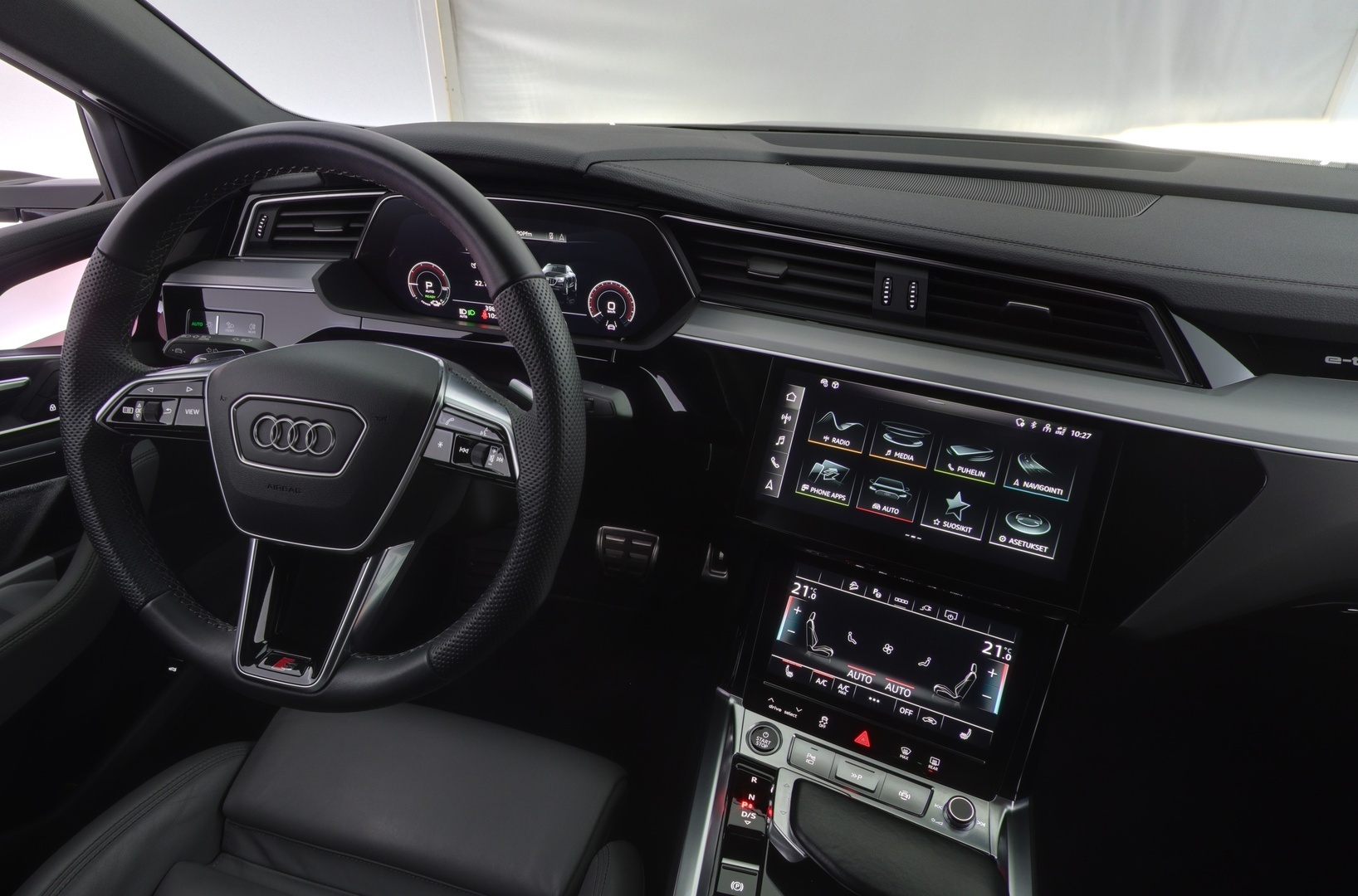 AUDI Q8 e-tron 2024