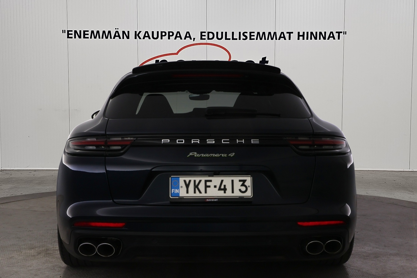 PORSCHE Panamera 2018