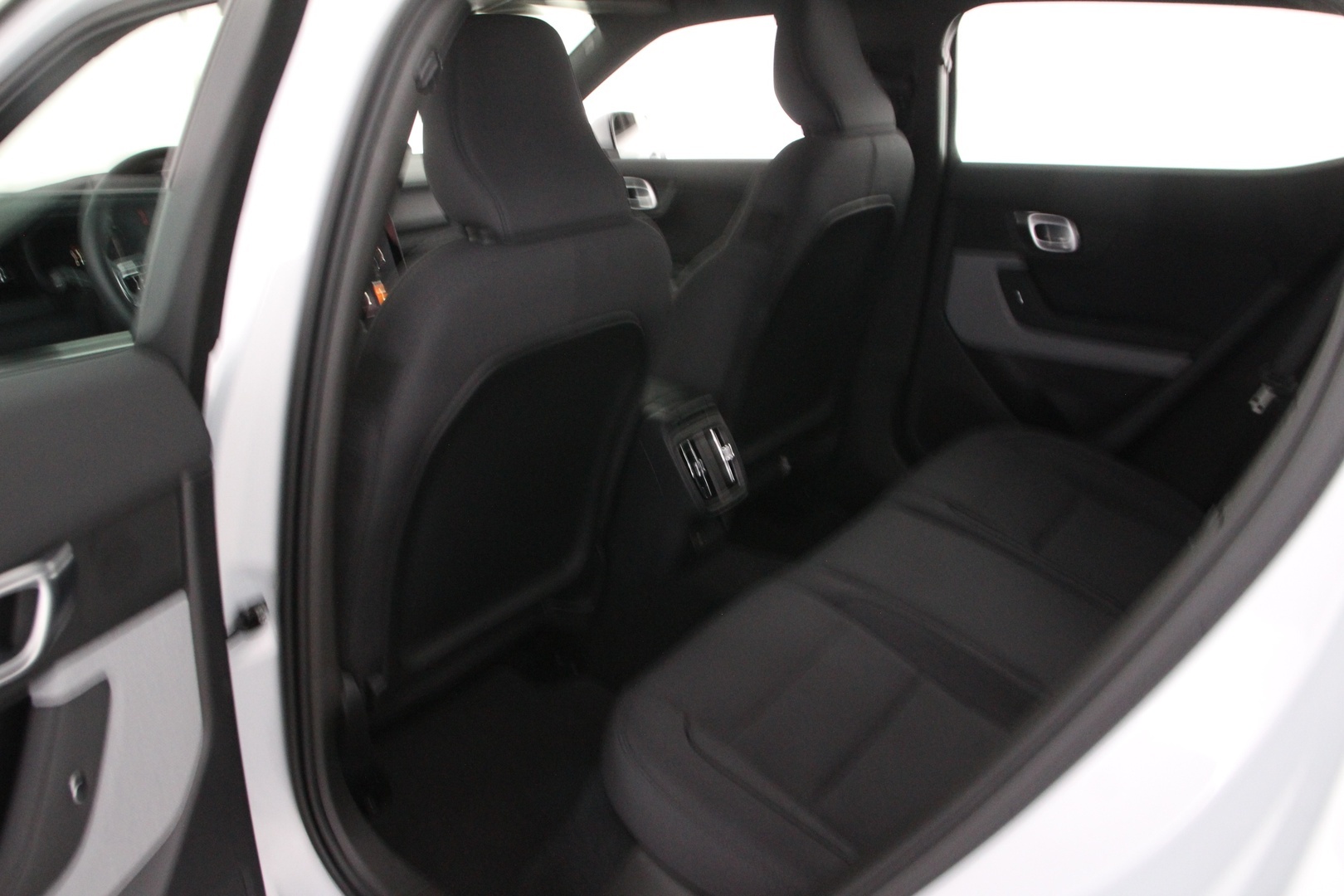 POLESTAR 2 2024