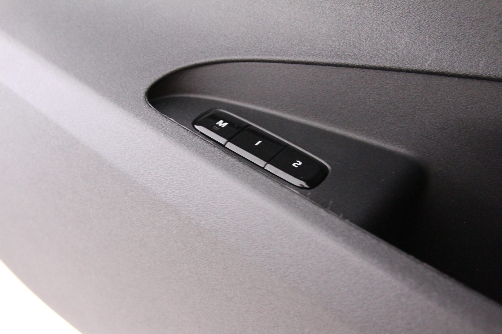 POLESTAR 2 2024