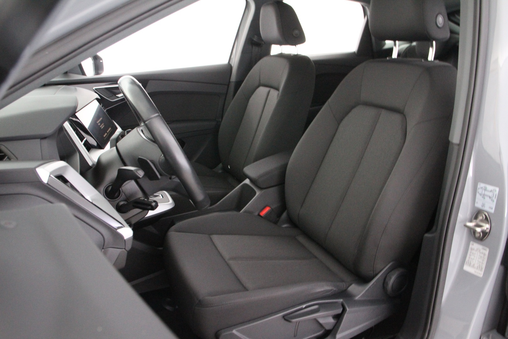 AUDI Q4 e-tron 2022