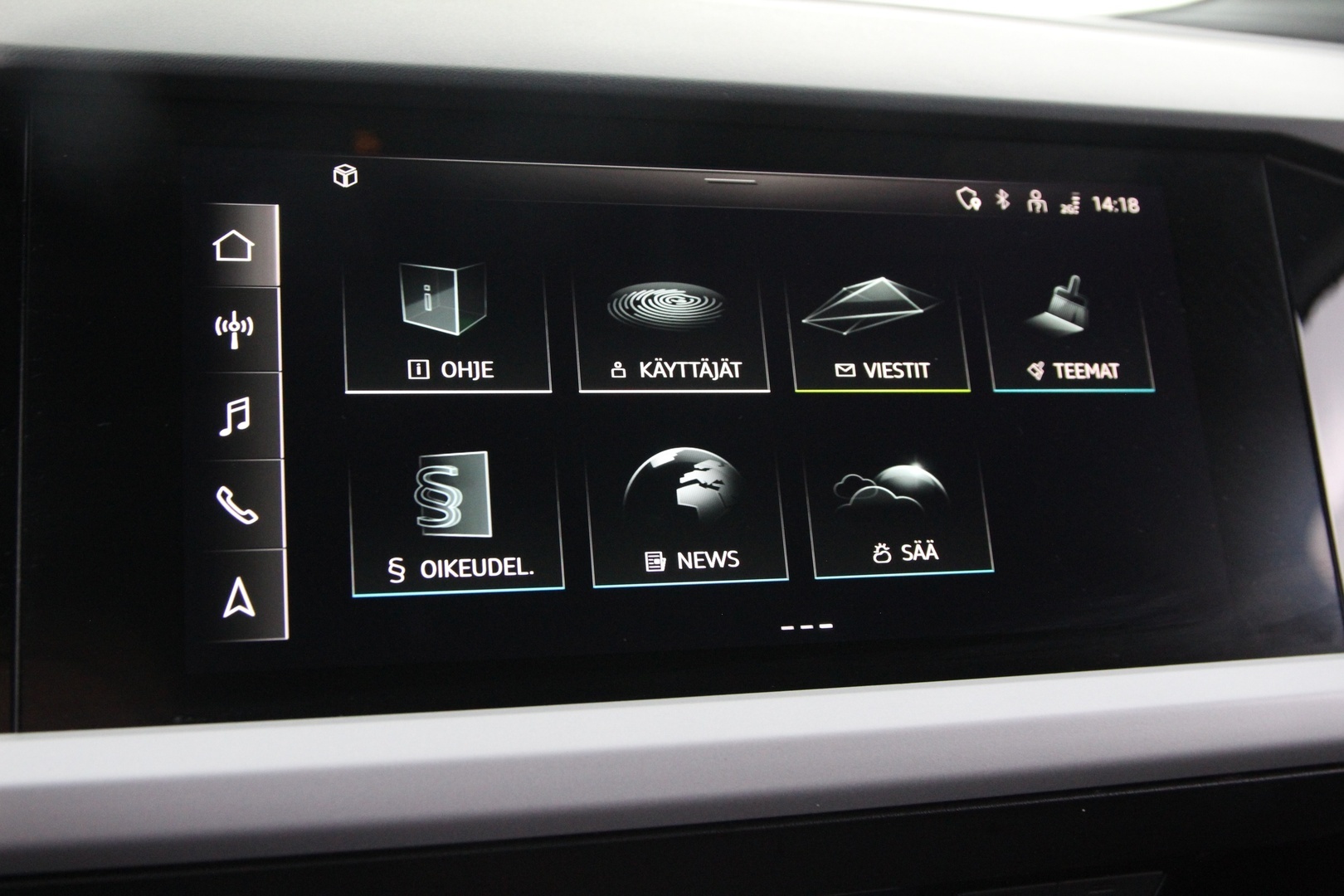 AUDI Q4 e-tron 2022