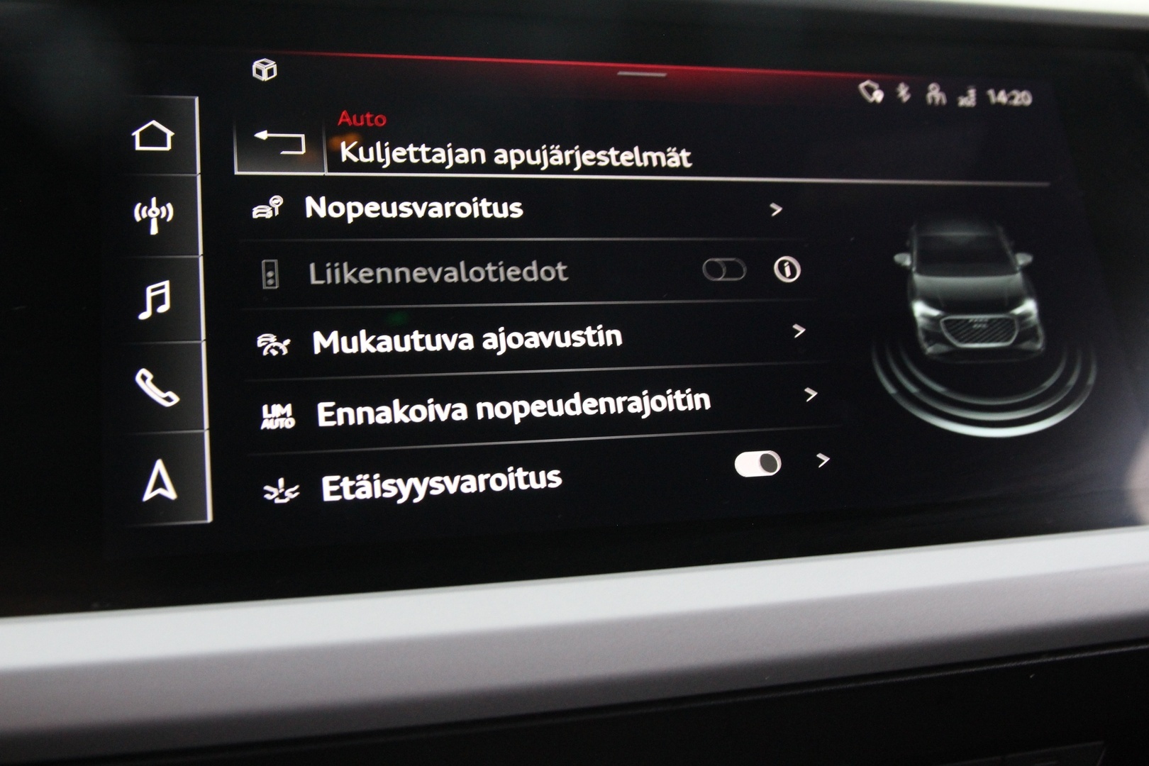 AUDI Q4 e-tron 2022