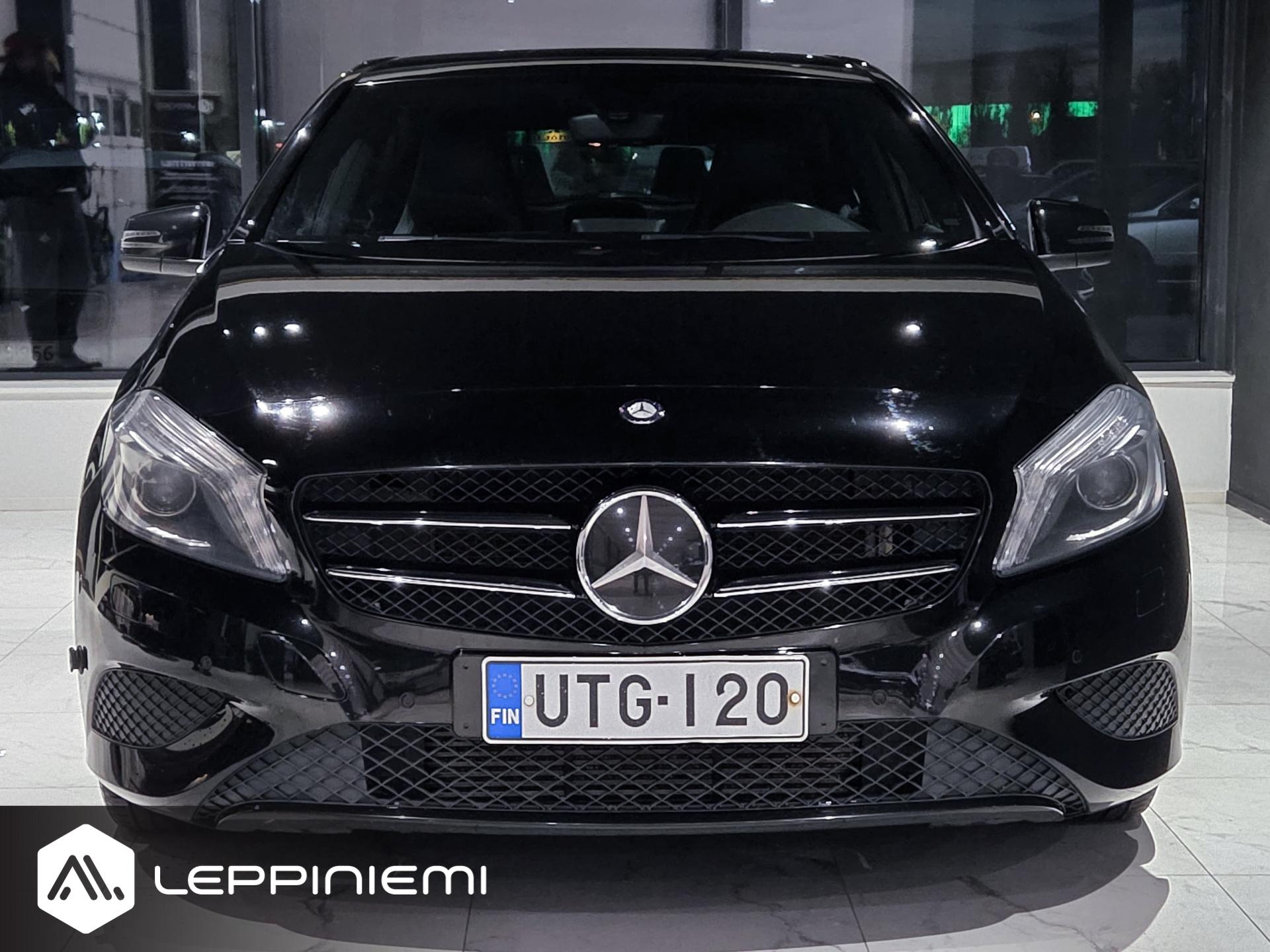 MERCEDES-BENZ A 2012