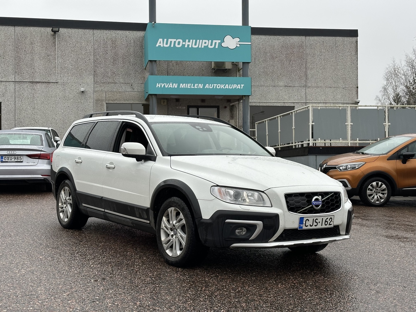 VOLVO XC70 2015