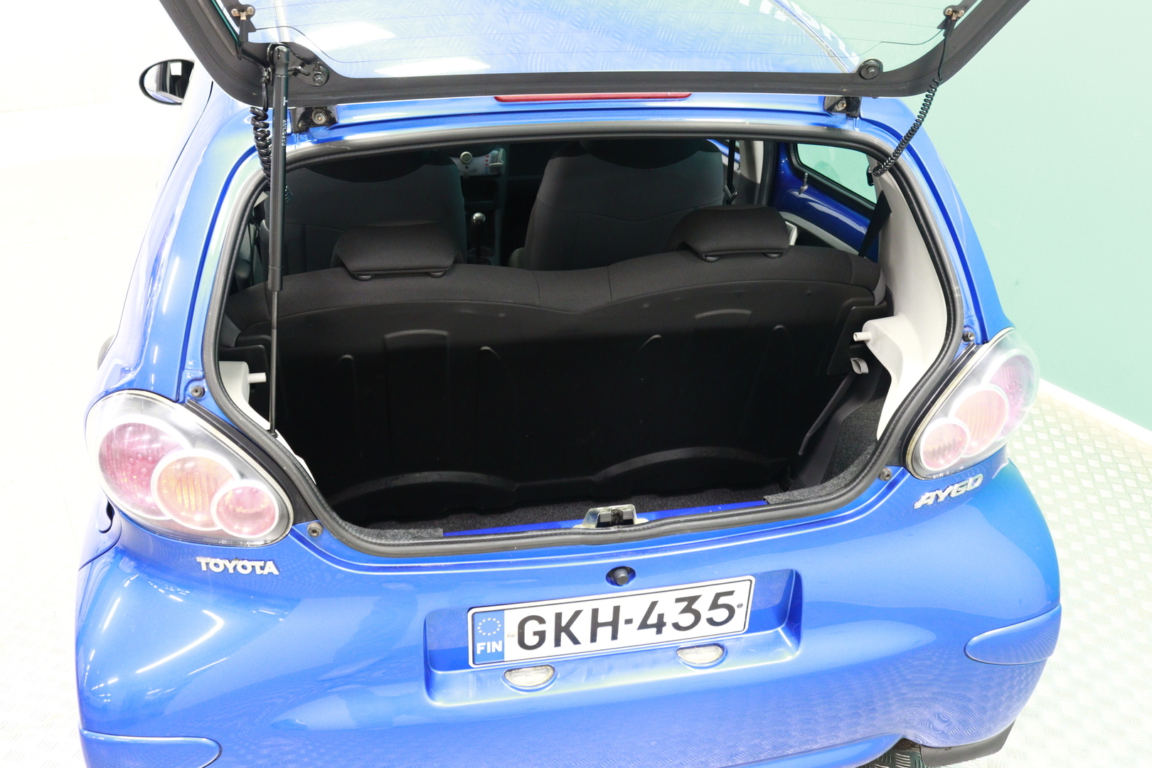 TOYOTA AYGO 2011