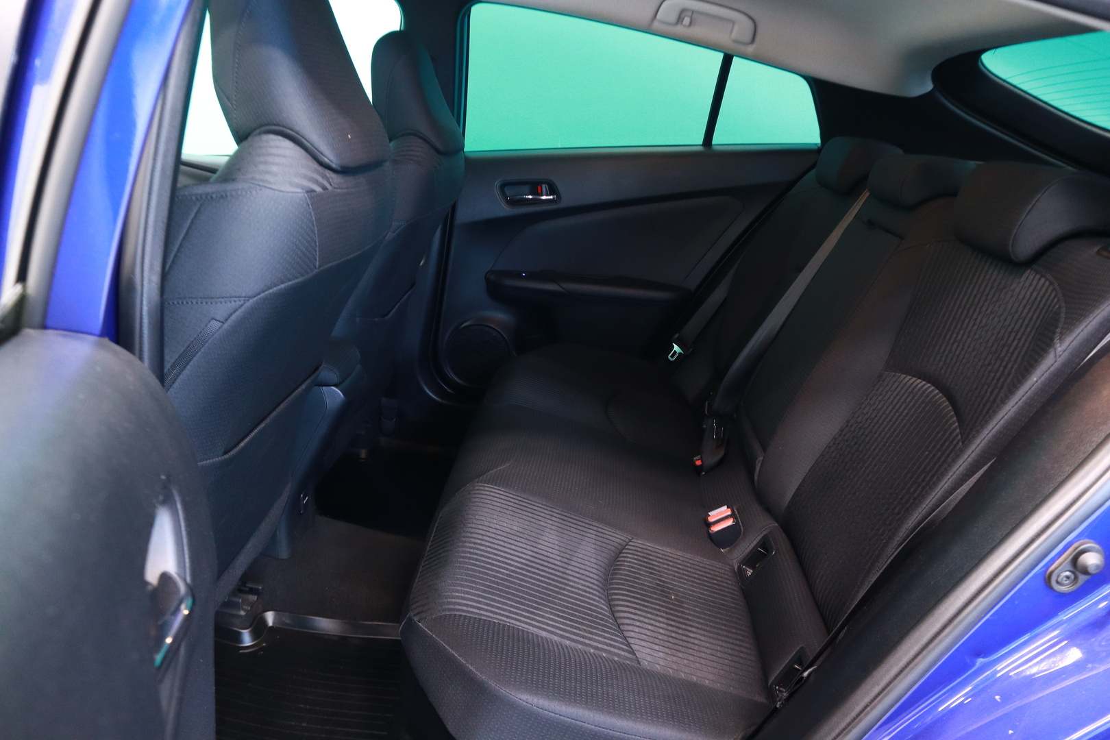 TOYOTA Prius 2016