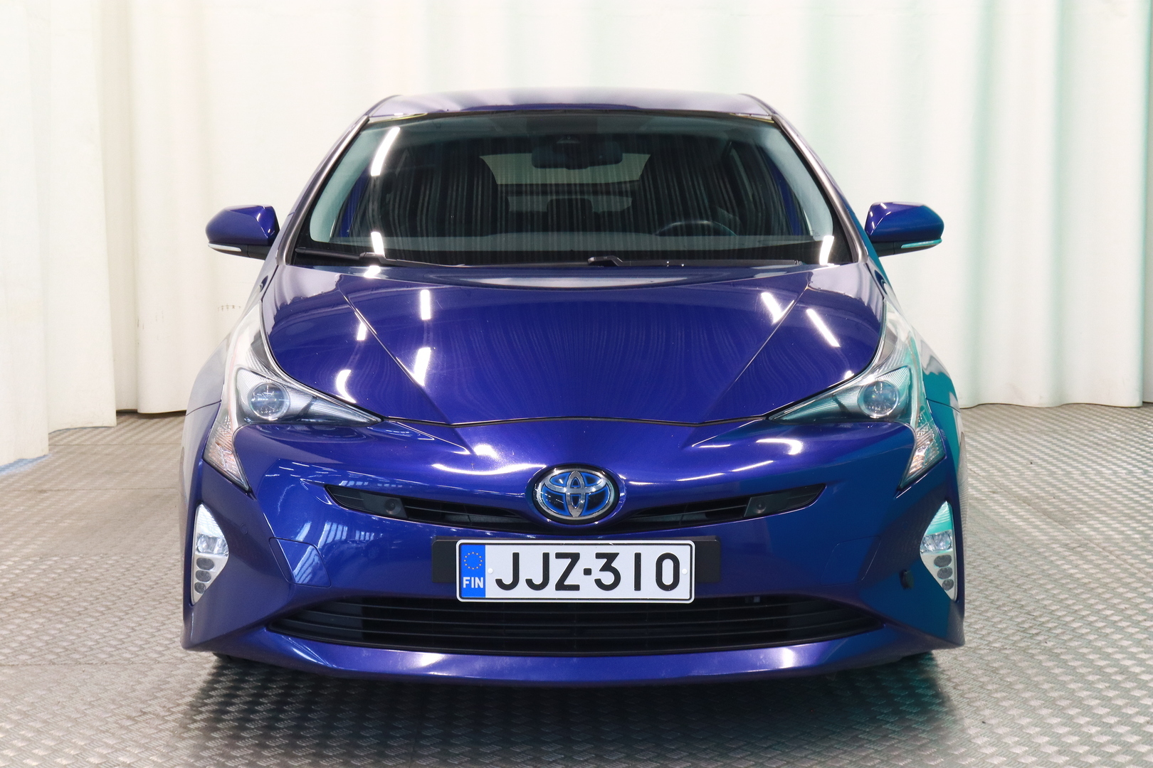 TOYOTA Prius 2016