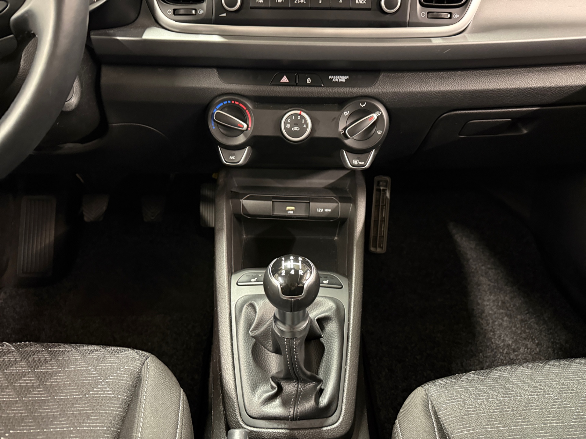 KIA Rio 2021