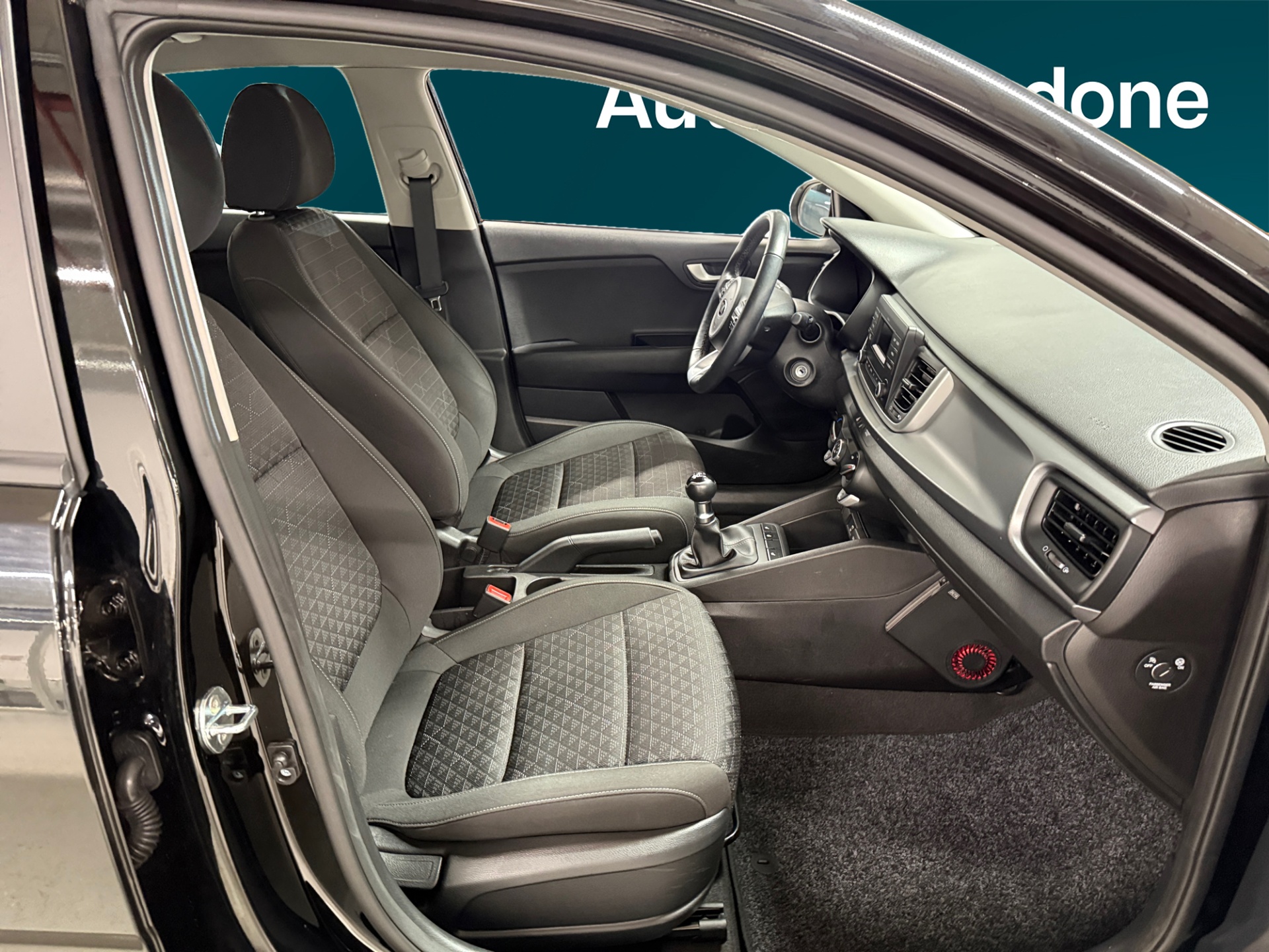 KIA Rio 2021