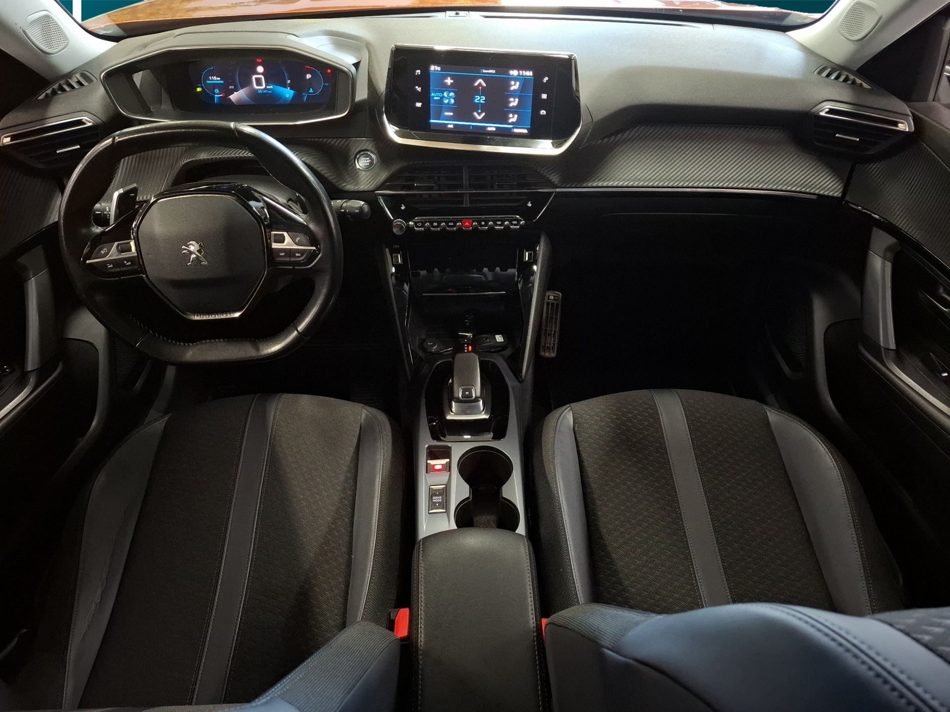 PEUGEOT 2008 2020