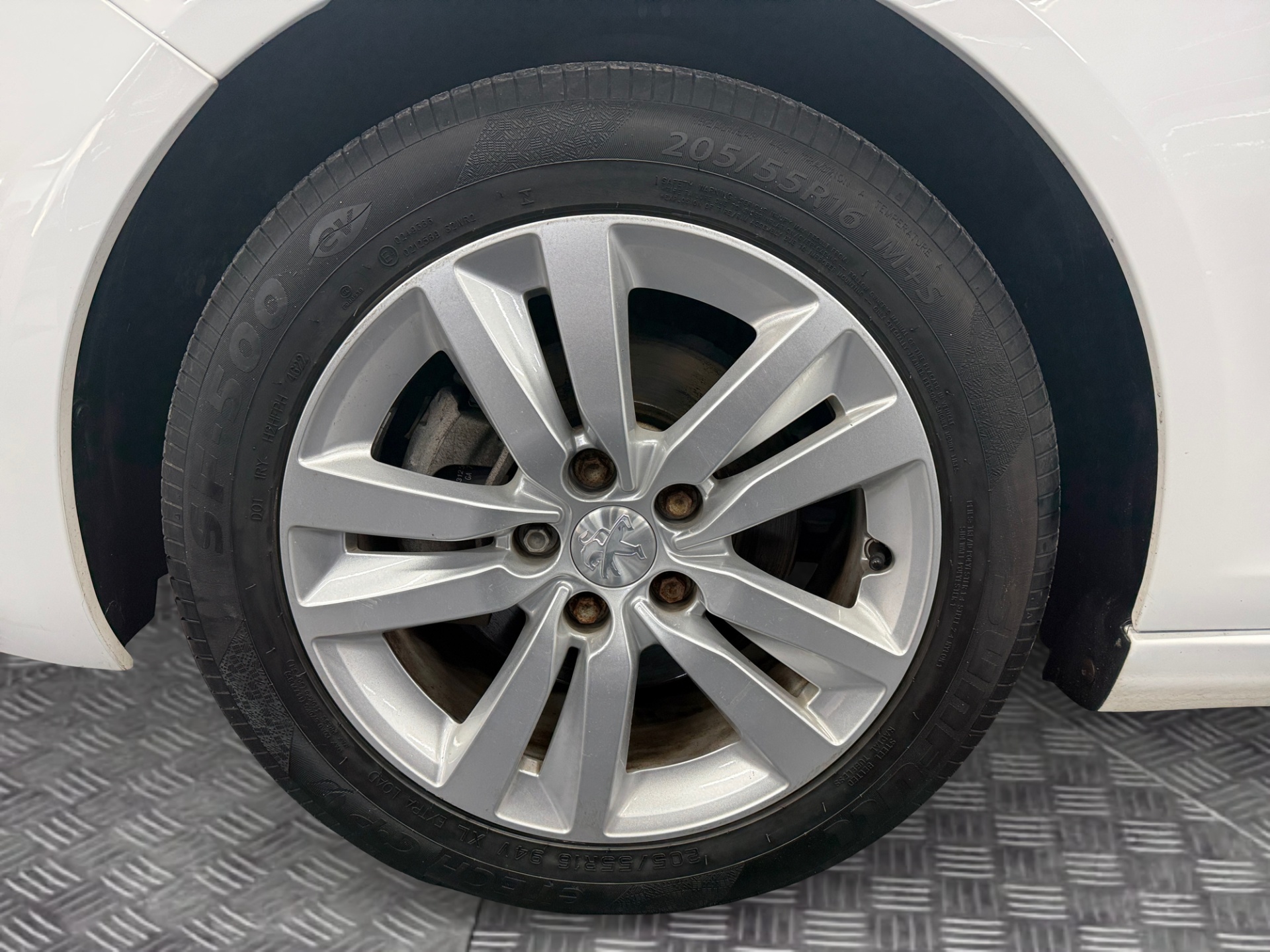 PEUGEOT 308 2019
