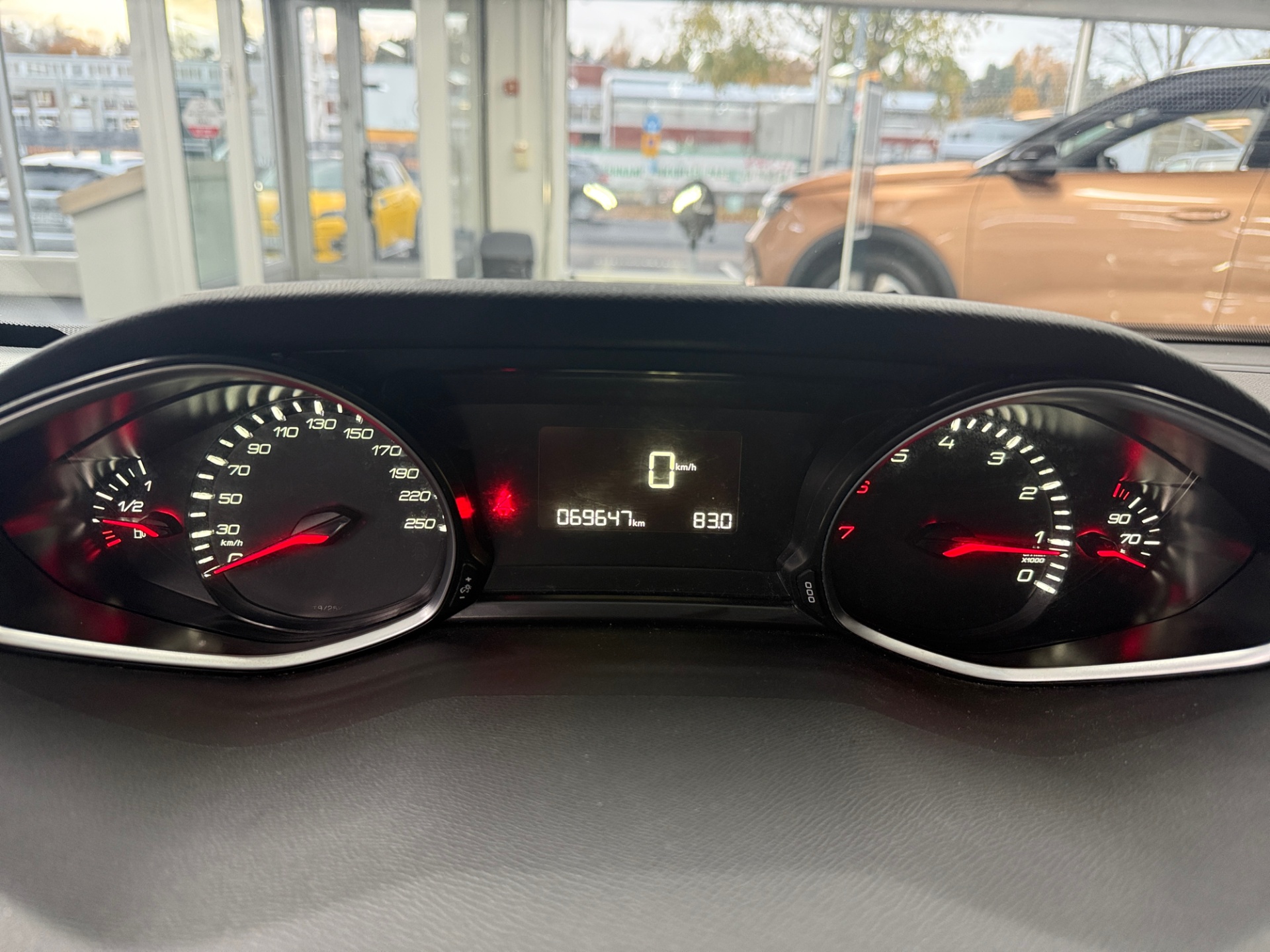PEUGEOT 308 2019