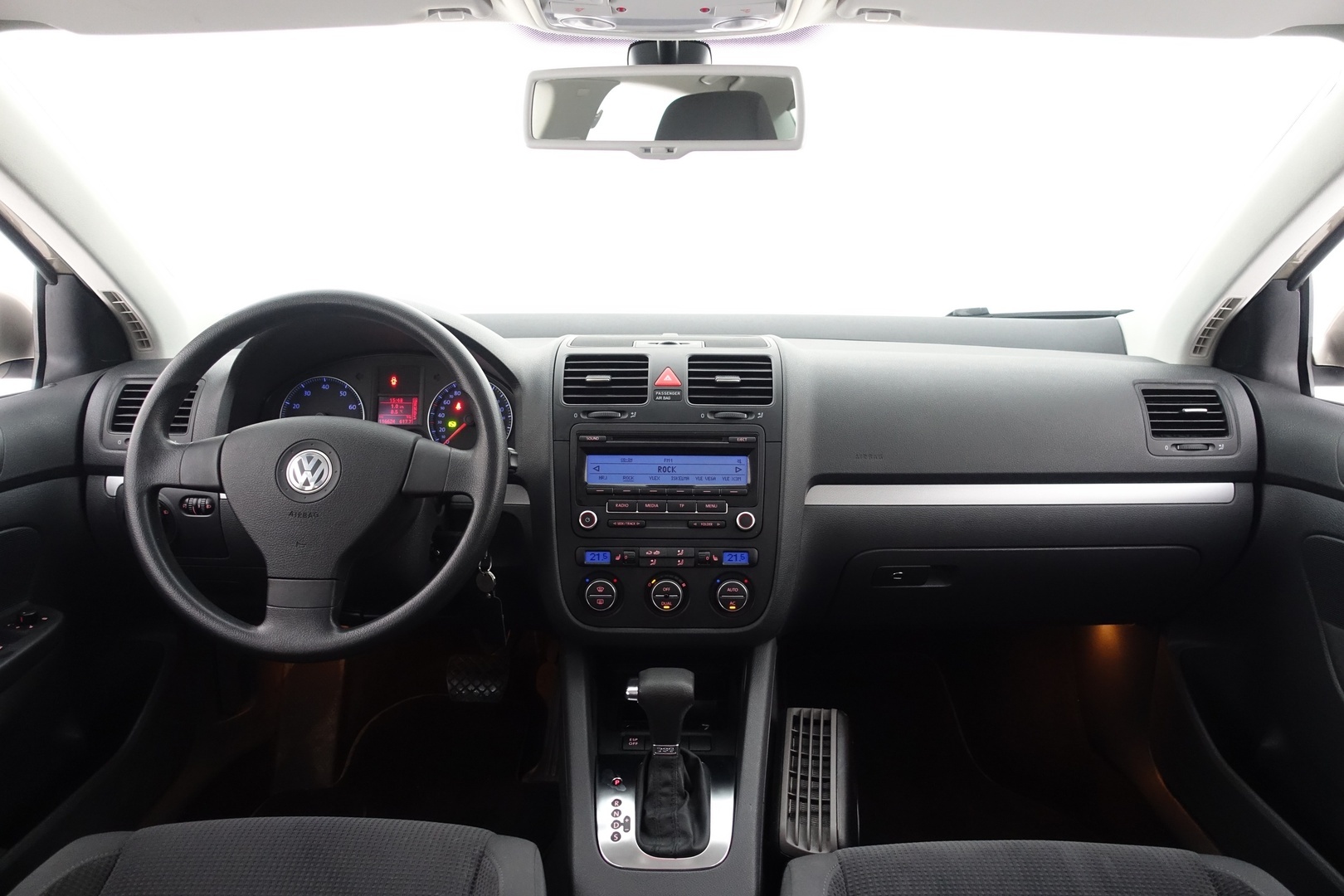 VOLKSWAGEN Jetta 2009