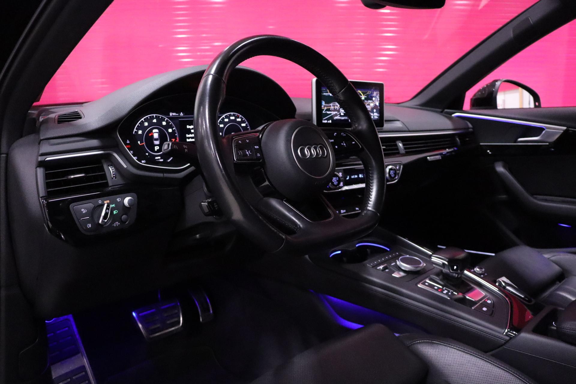AUDI A4 2017