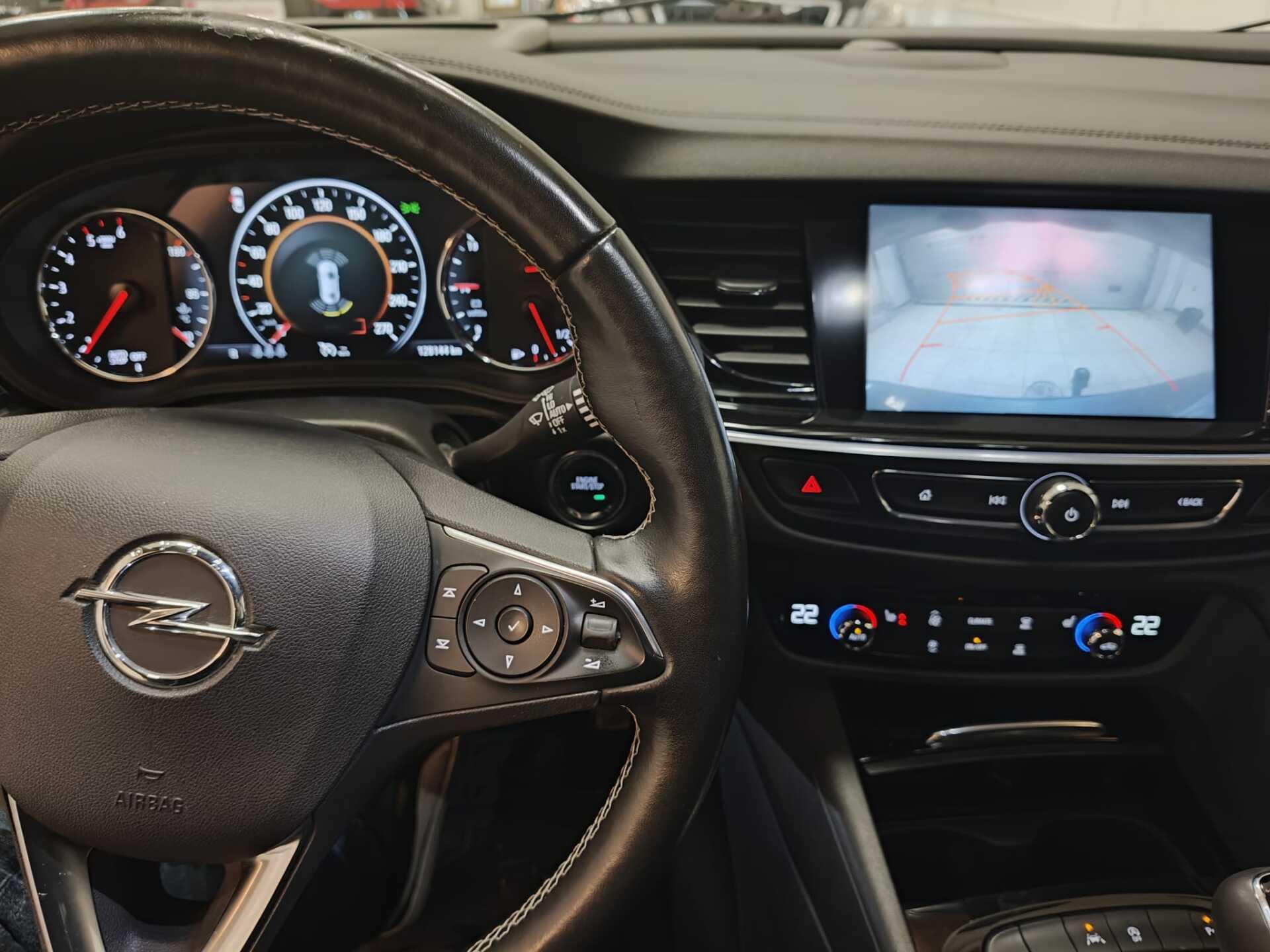 OPEL Insignia 2019