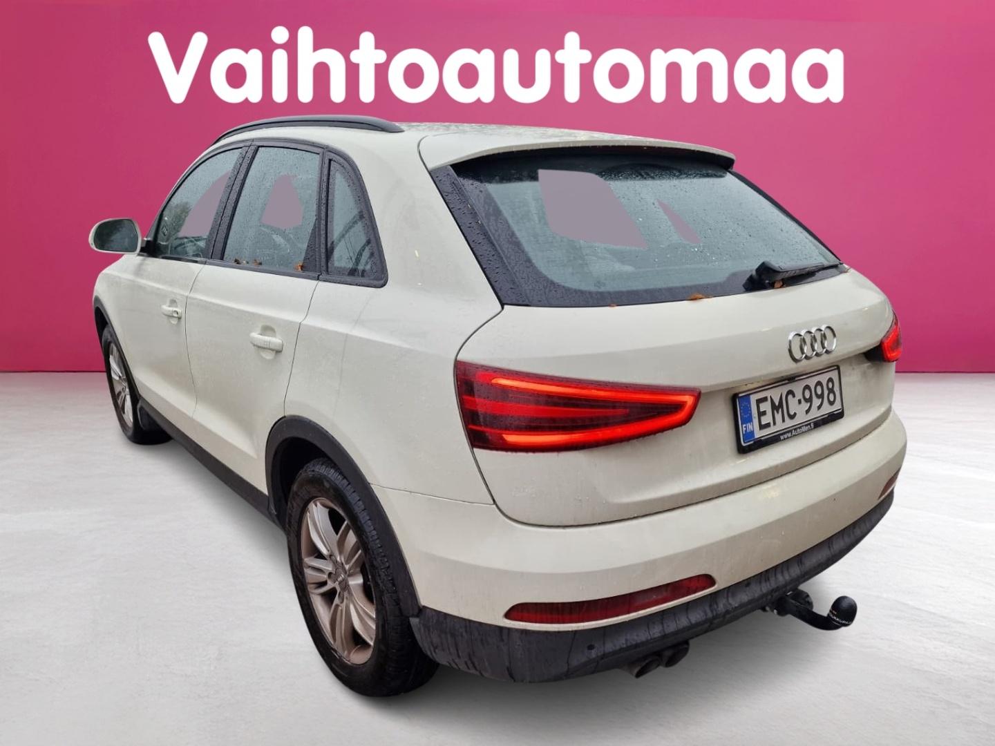AUDI Q3 2012